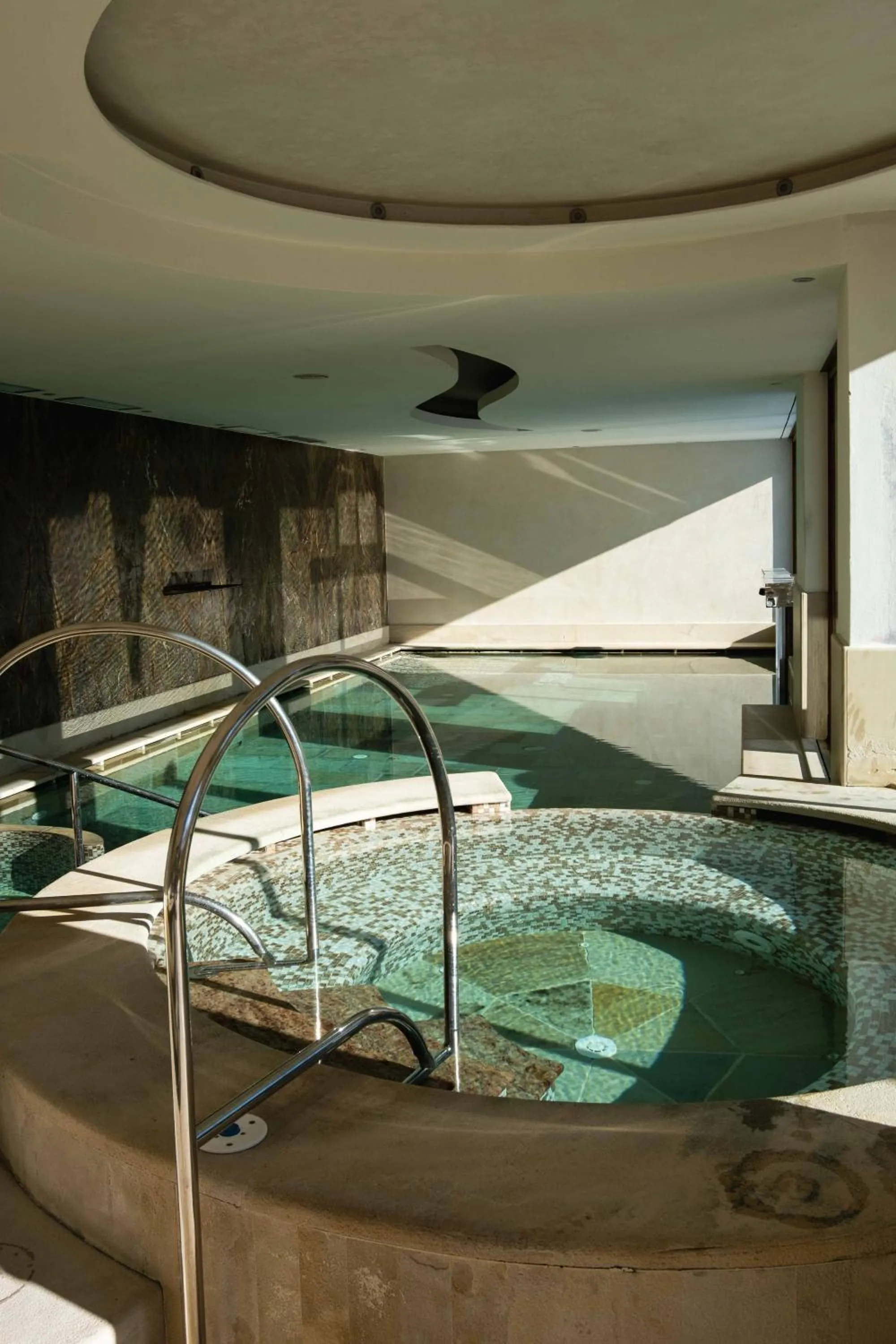 Swimming pool in Hotel Resort & Spa Miramonti