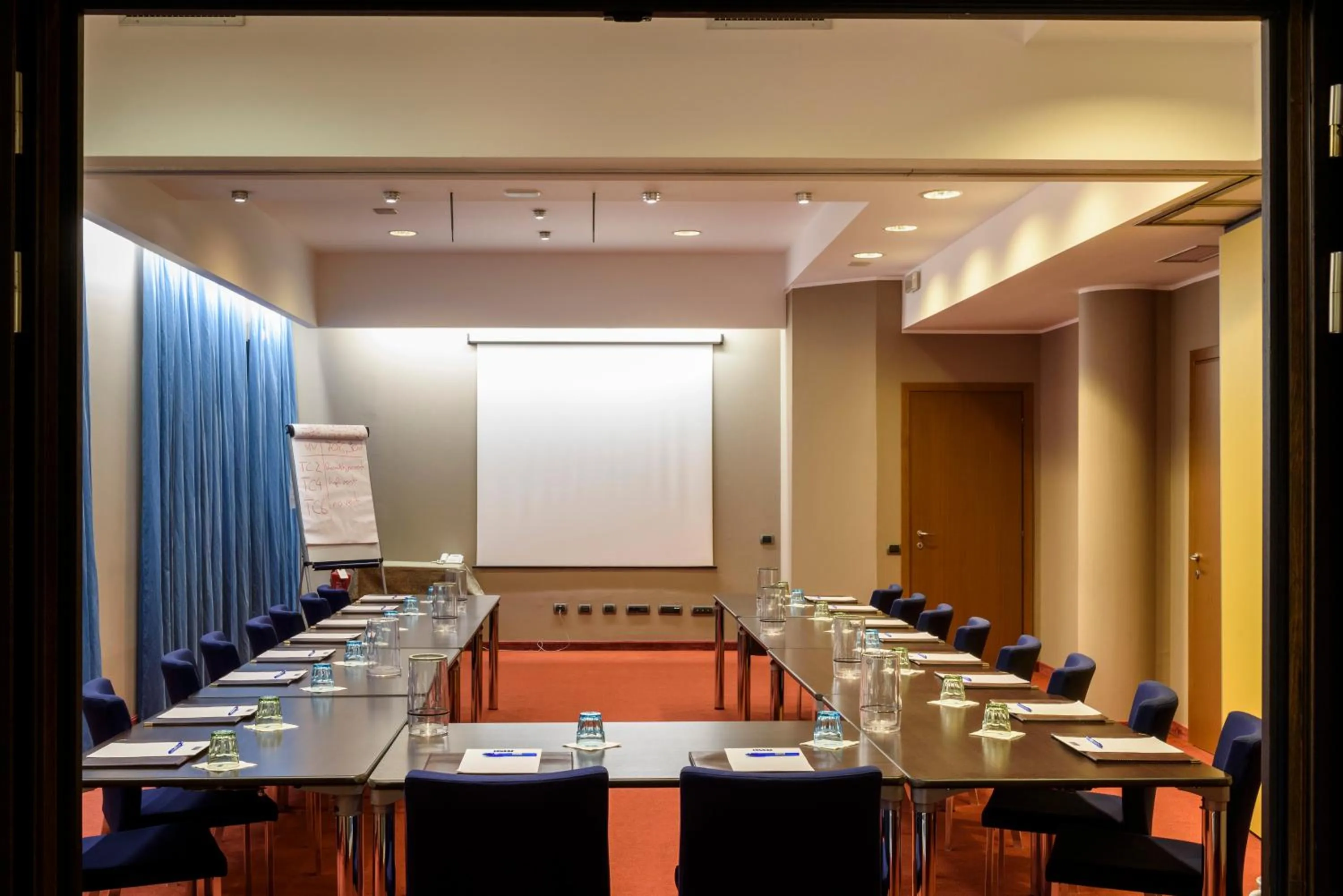 Meeting/conference room in First Hotel Malpensa