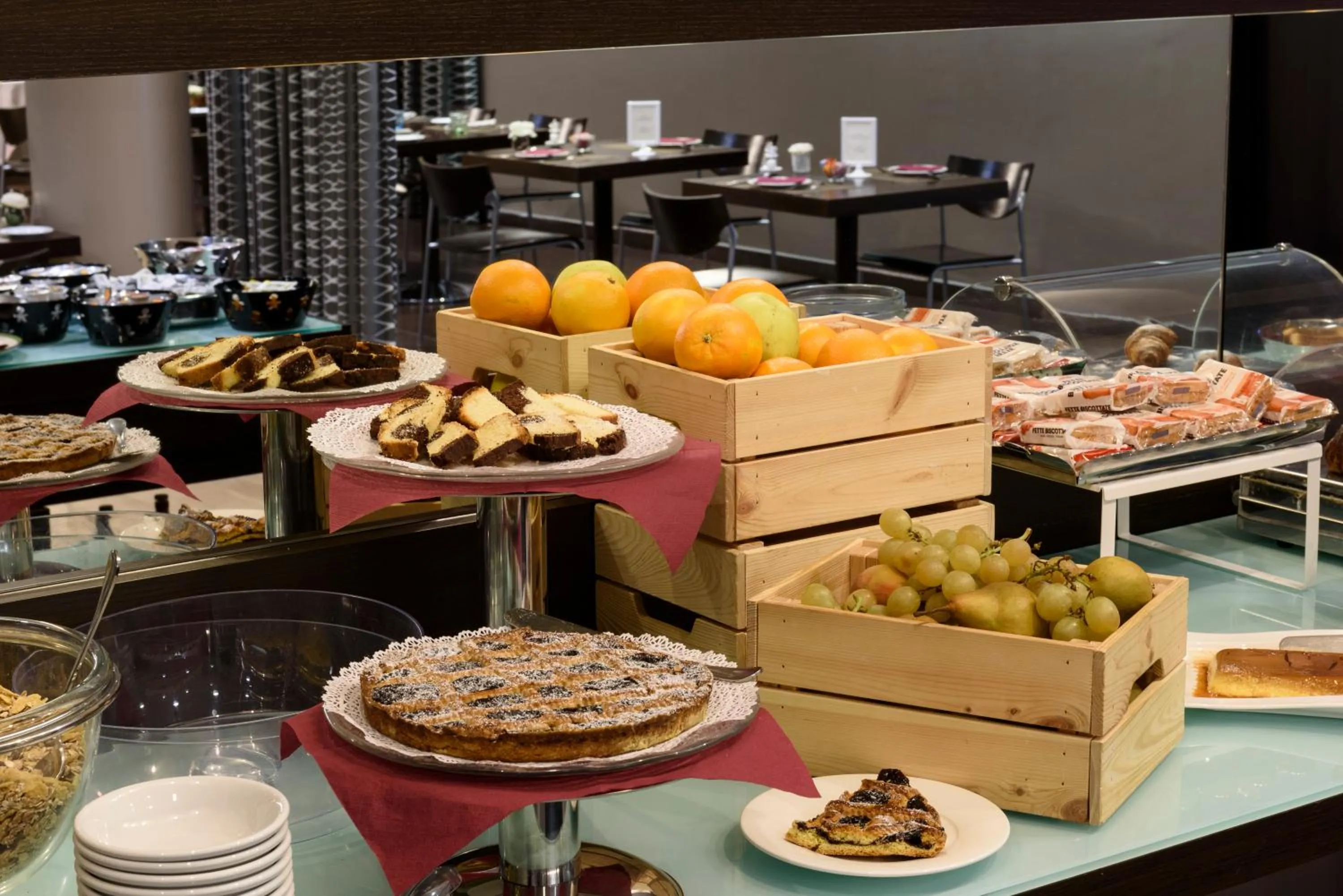 Food and drinks in First Hotel Malpensa