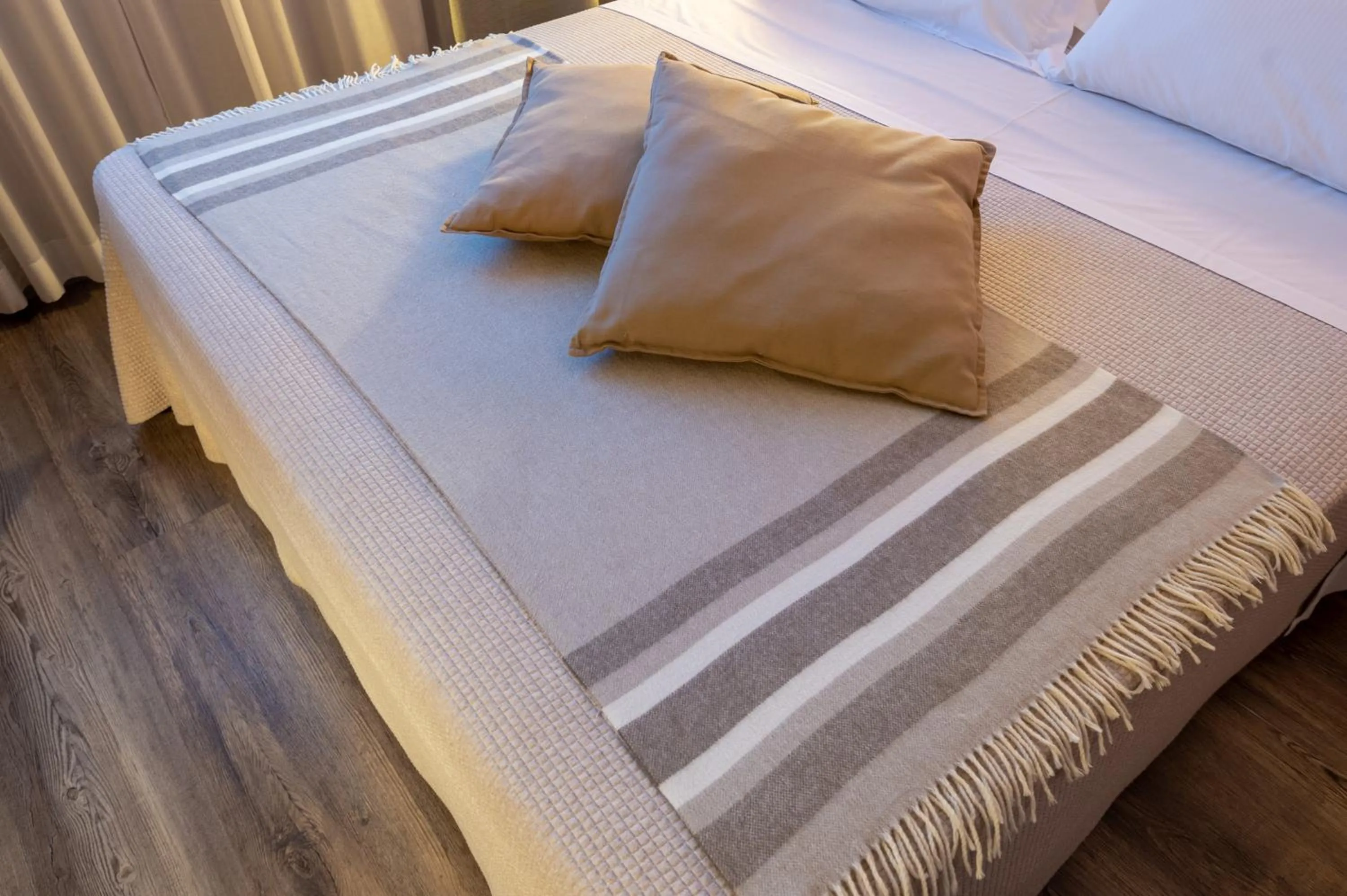 Decorative detail, Bed in First Hotel Malpensa