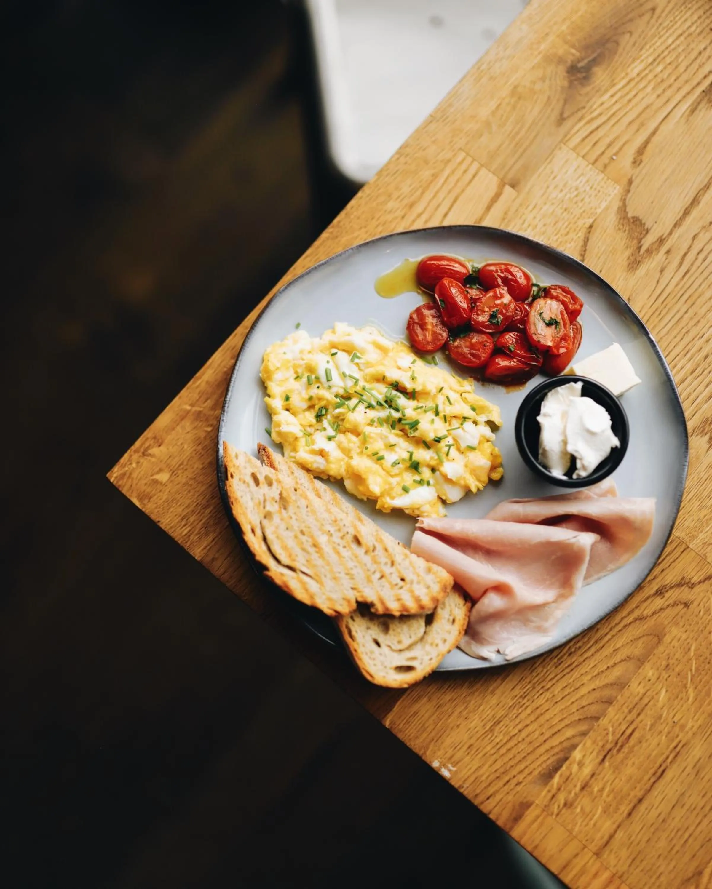 Restaurant/places to eat in Kolejowa ApartHotel