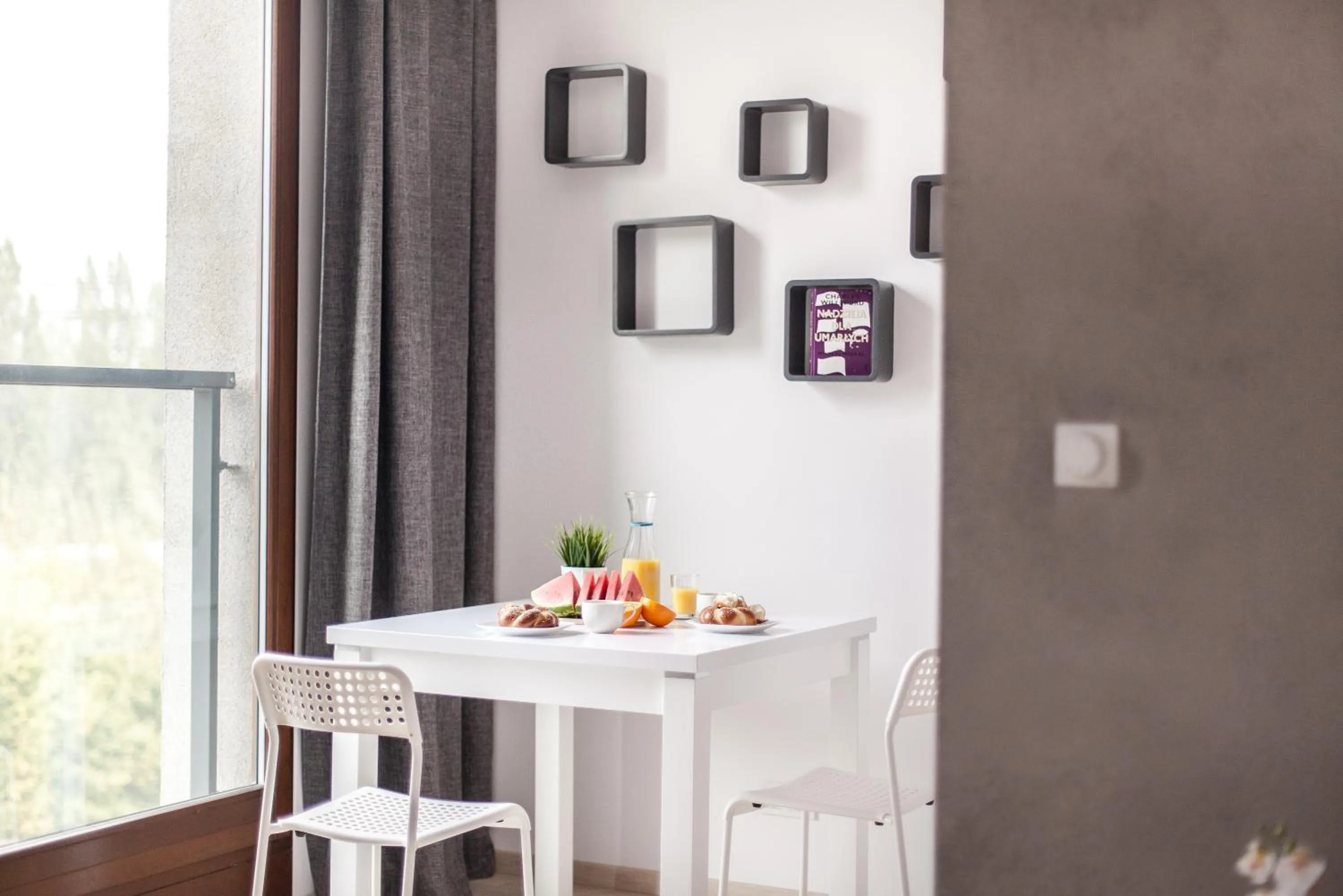 Kitchen or kitchenette in Kolejowa ApartHotel