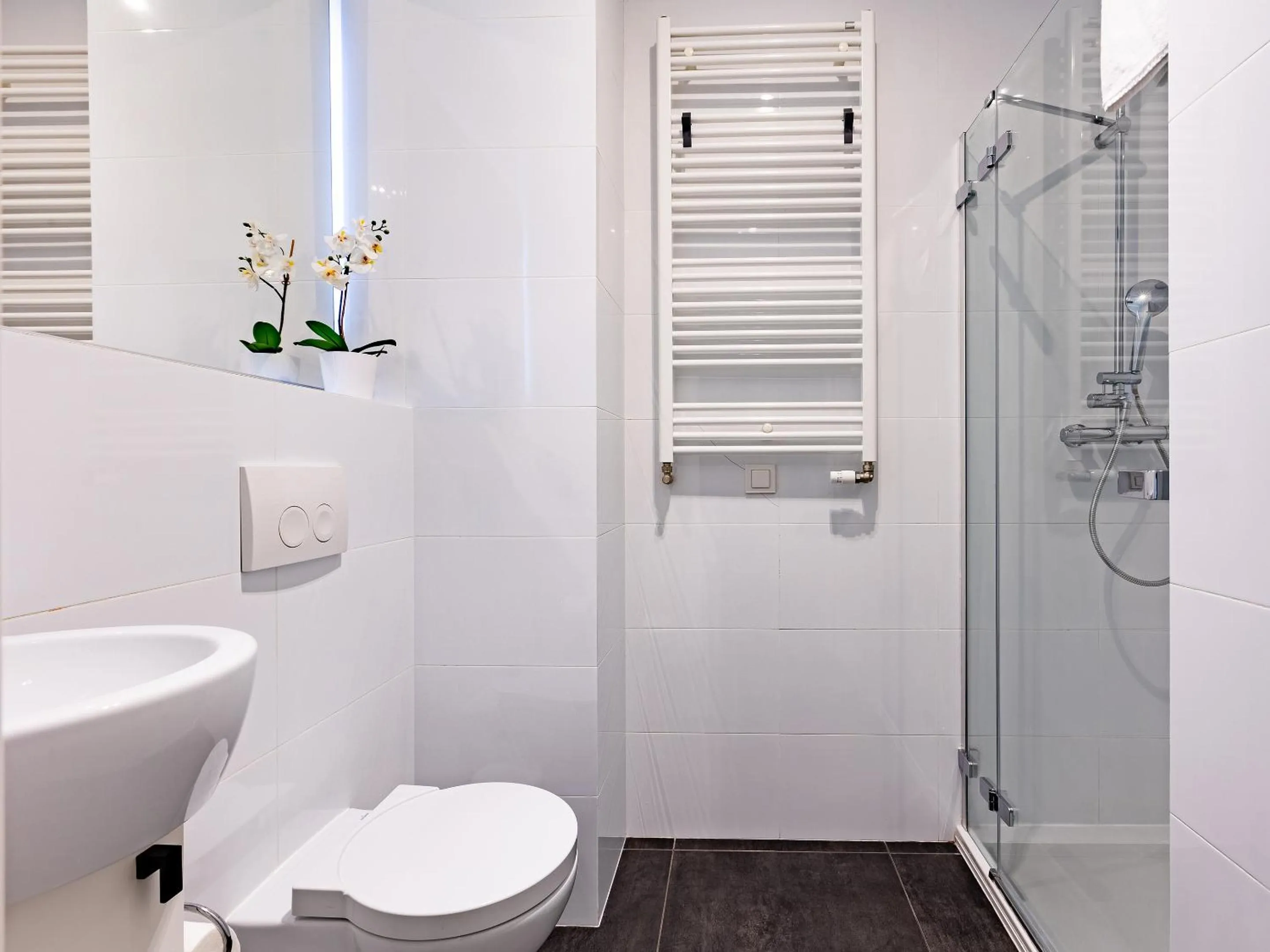 Bathroom in Kolejowa ApartHotel