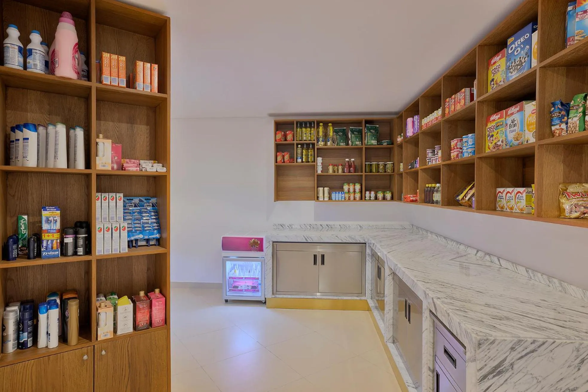 Supermarket/grocery shop in Staybridge Suites - Al Khobar City by IHG