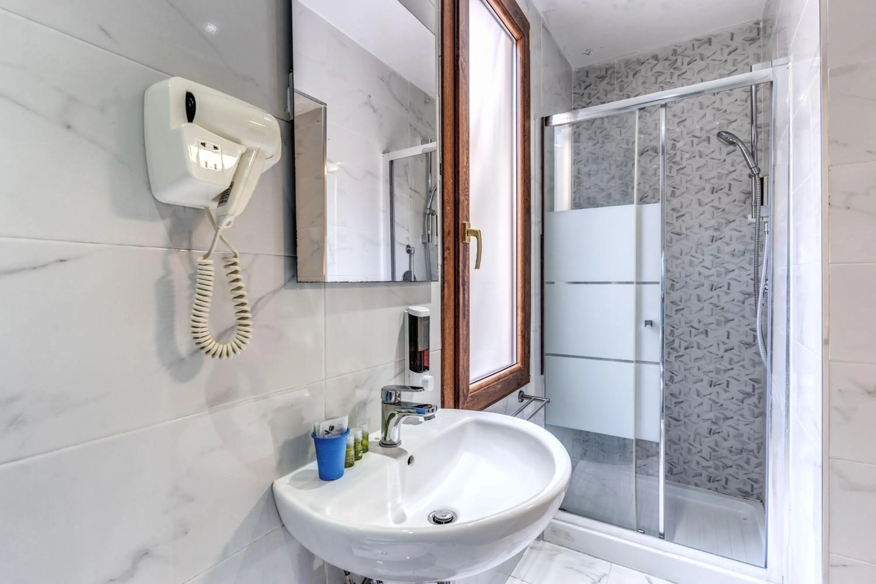 Shower in Hotel Family House