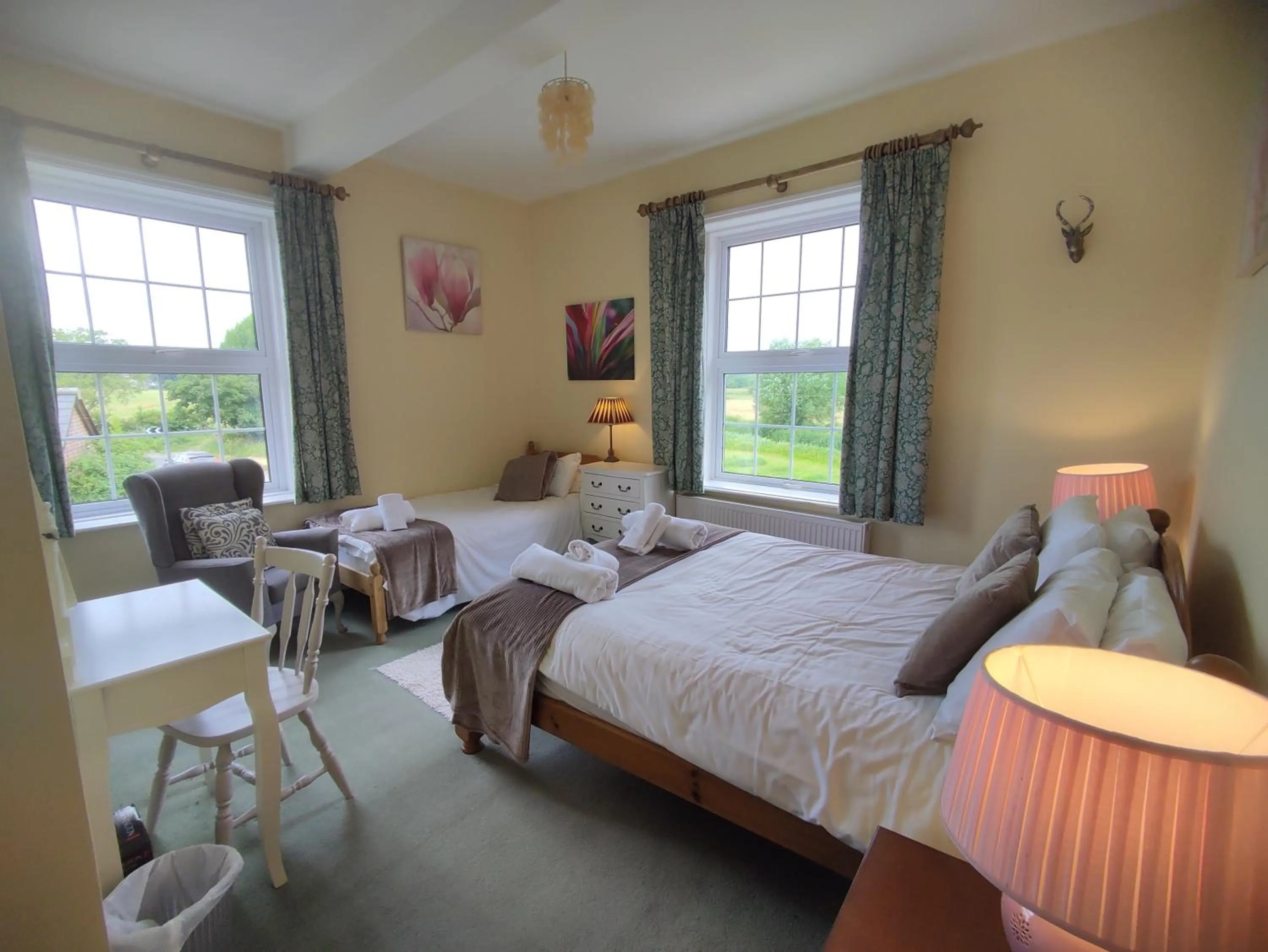 Bedroom, Bed in The Cheesehouse - Seven ensuite bedrooms