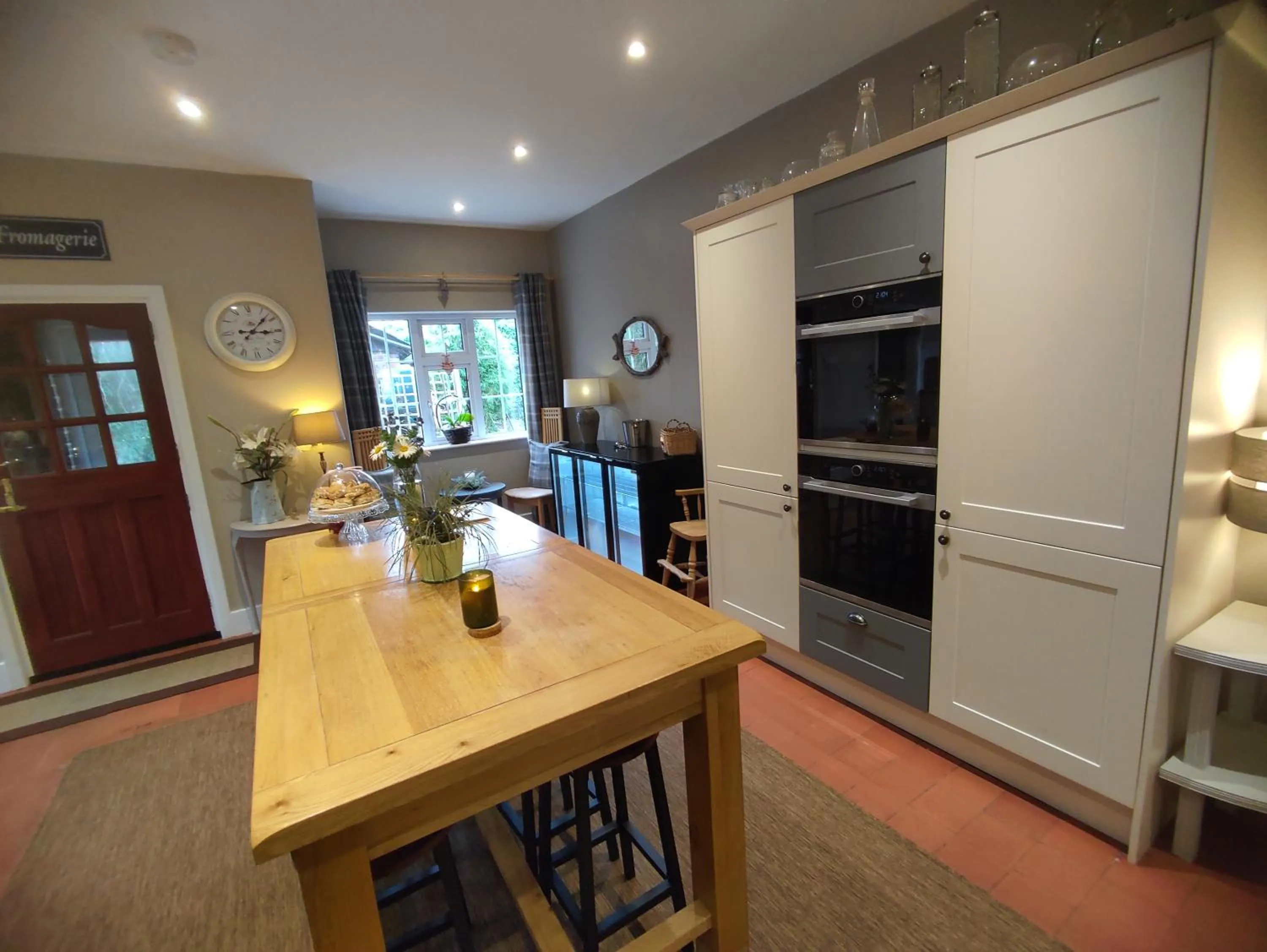 Kitchen or kitchenette in The Cheesehouse - Seven ensuite bedrooms