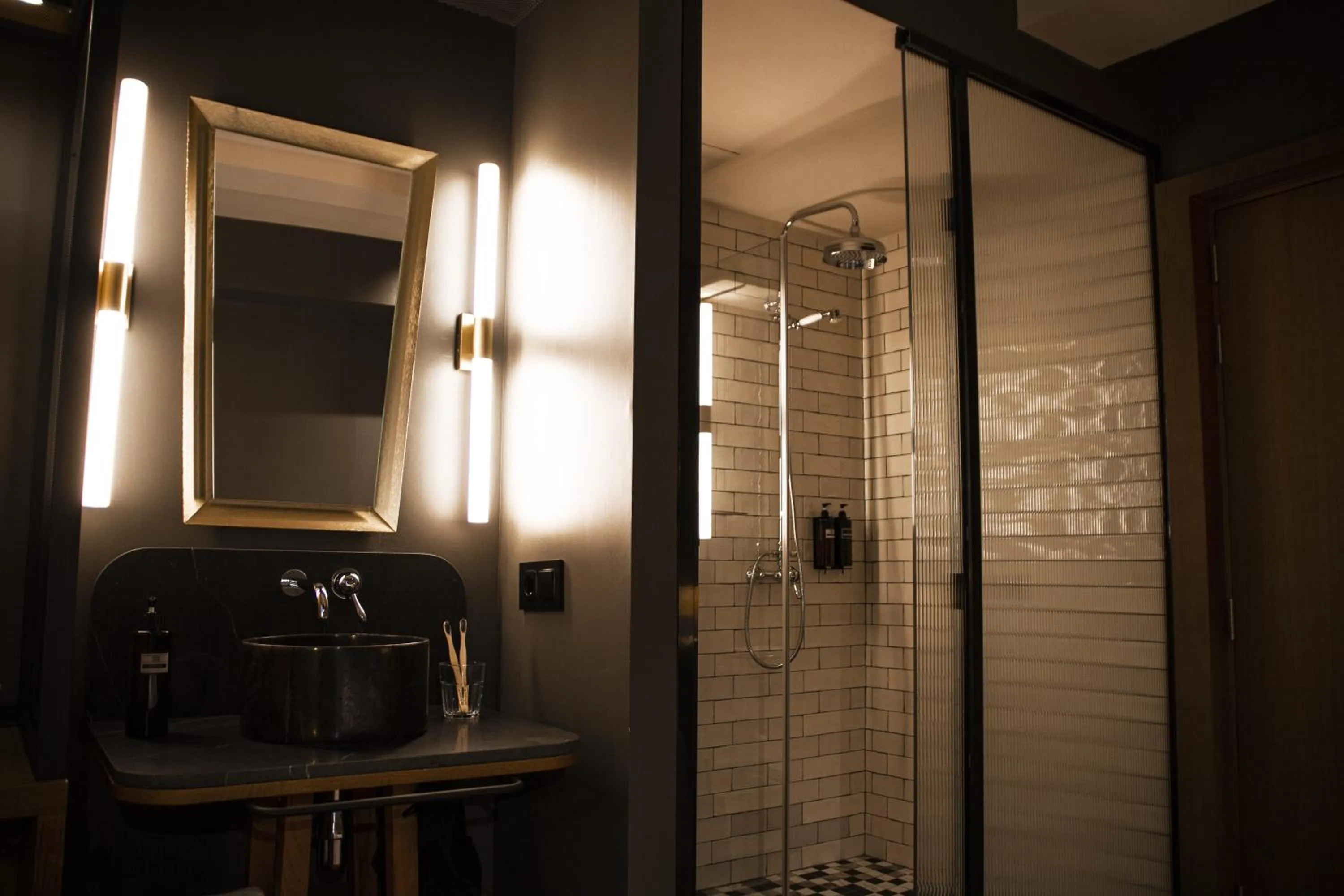 Bathroom in Letoh Letoh Gran Vía