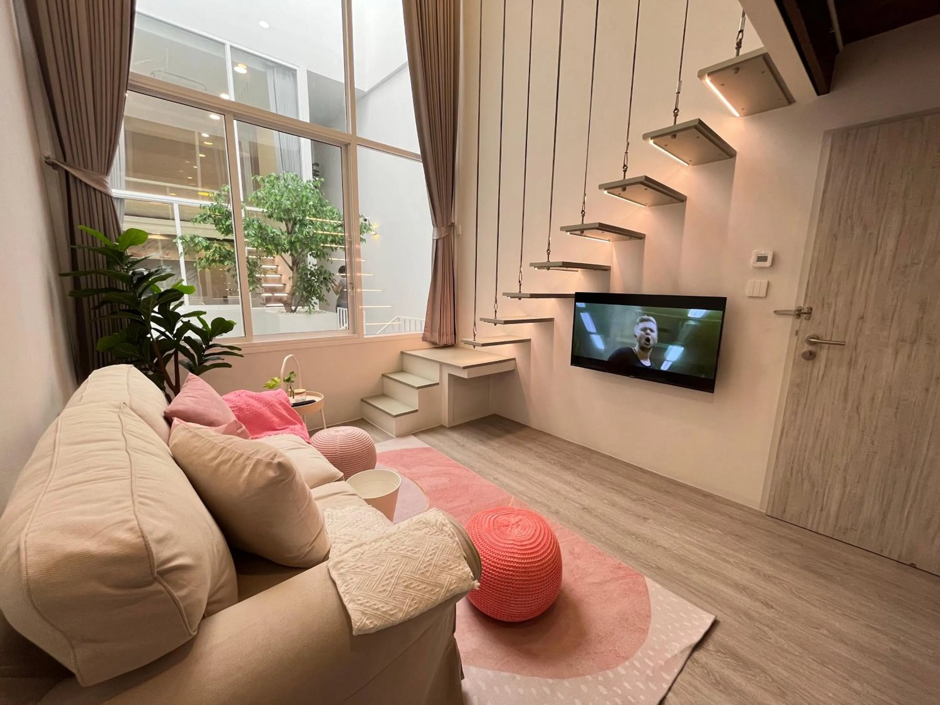 TV and multimedia in Ease Me Residence