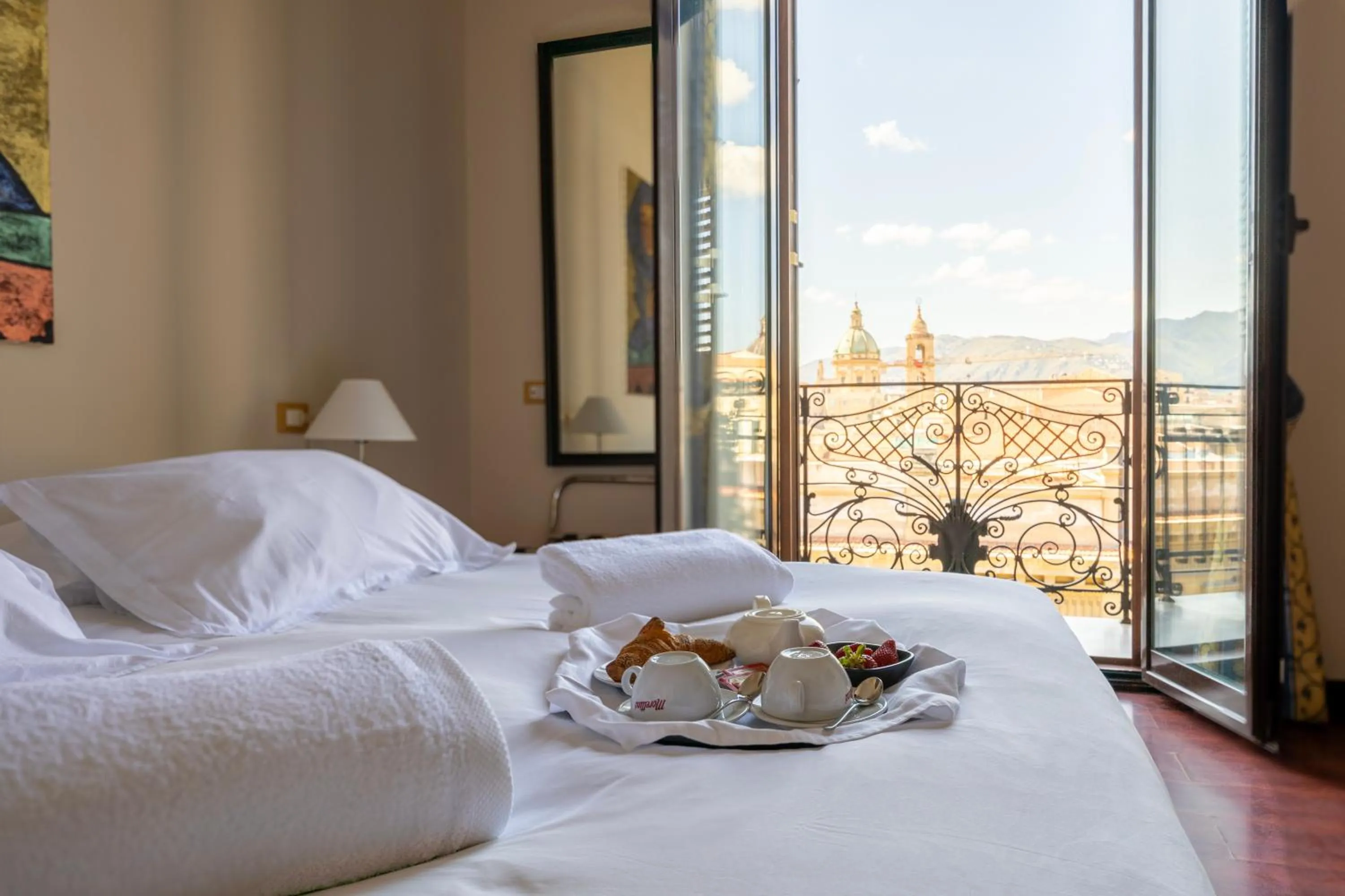 Bedroom, Bed in Hotel Ambasciatori