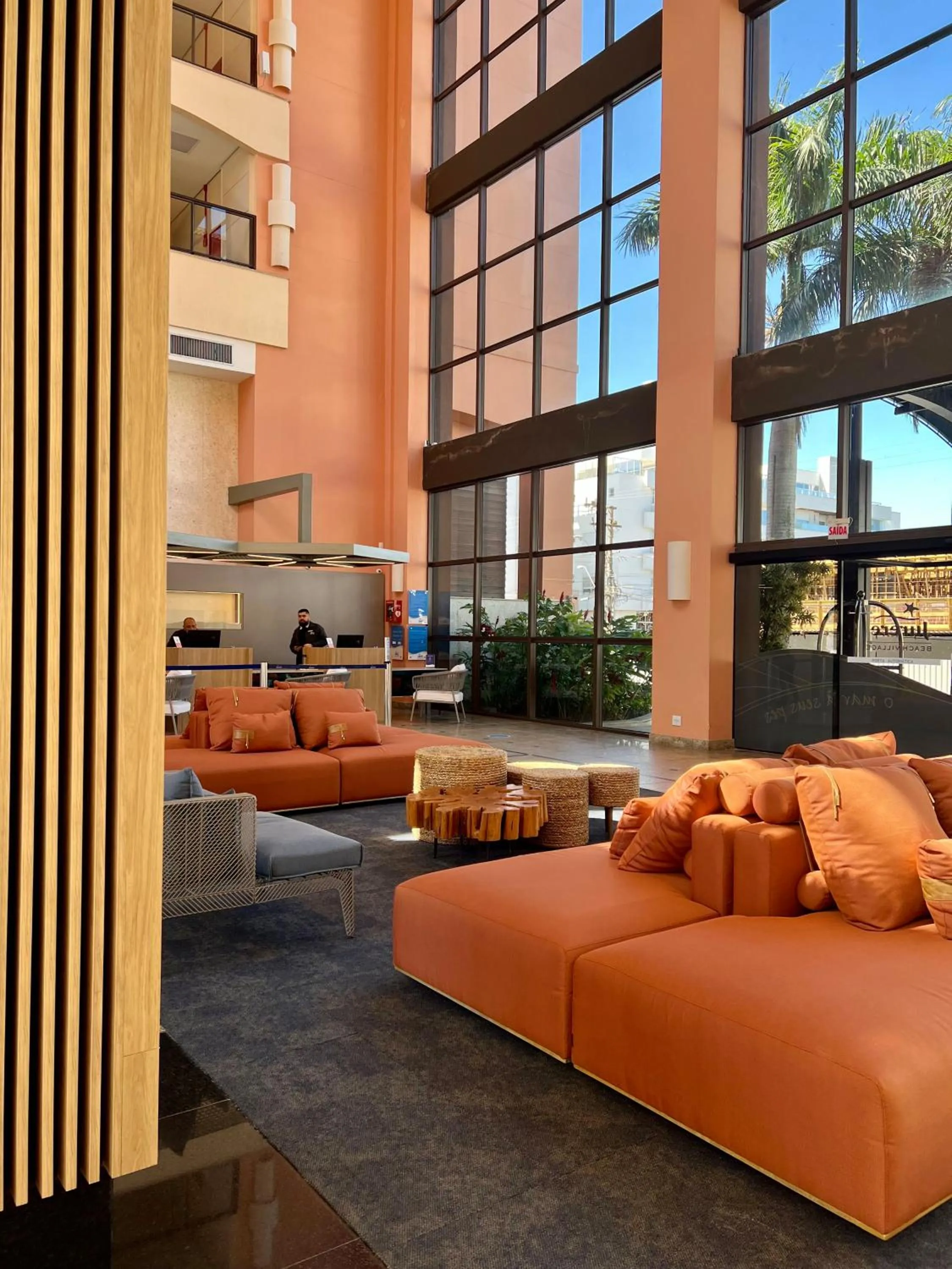 Lobby or reception in Jurerê Beach Village - Suíte