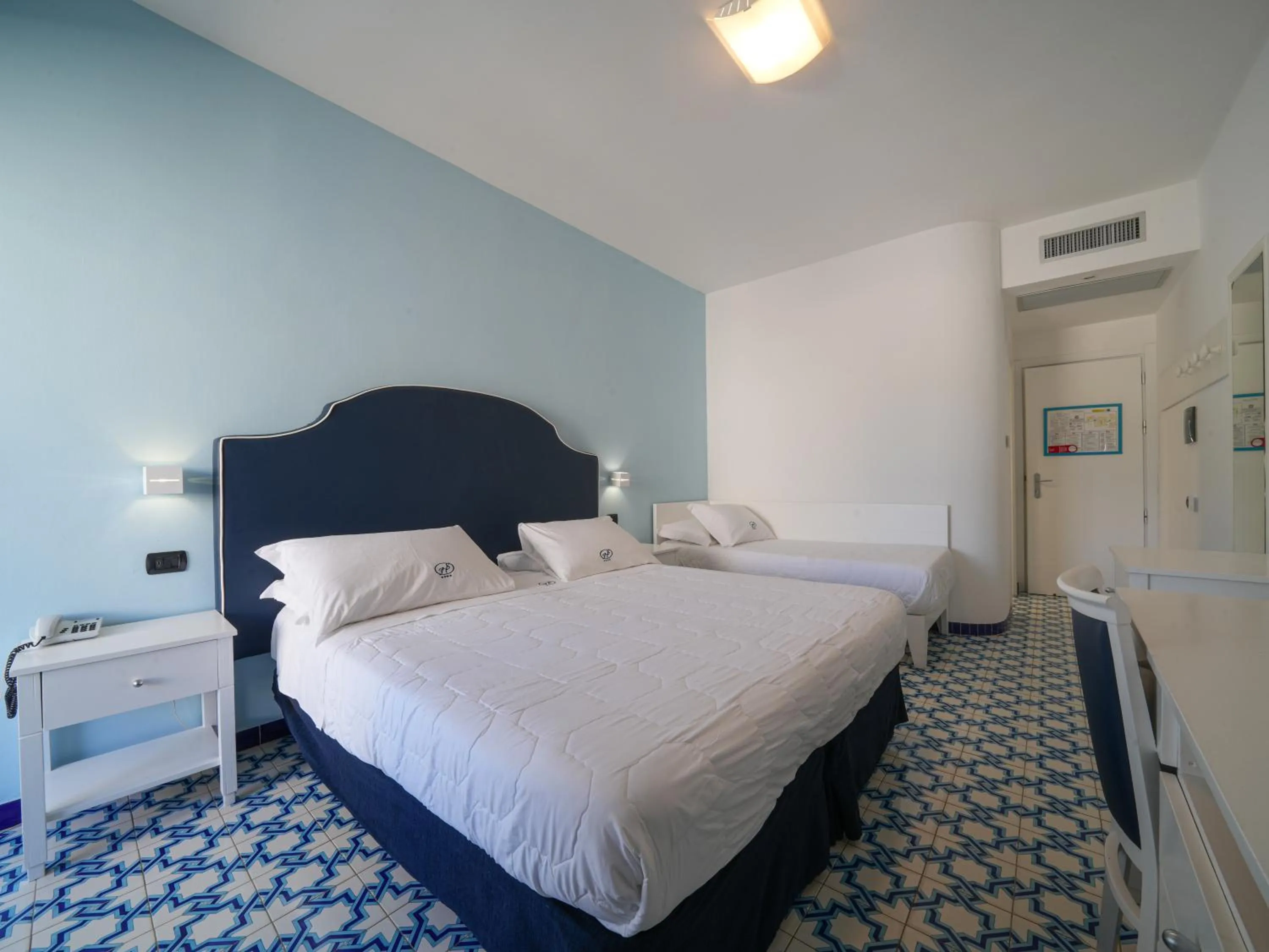 Bedroom, Bed in Hotel Saline