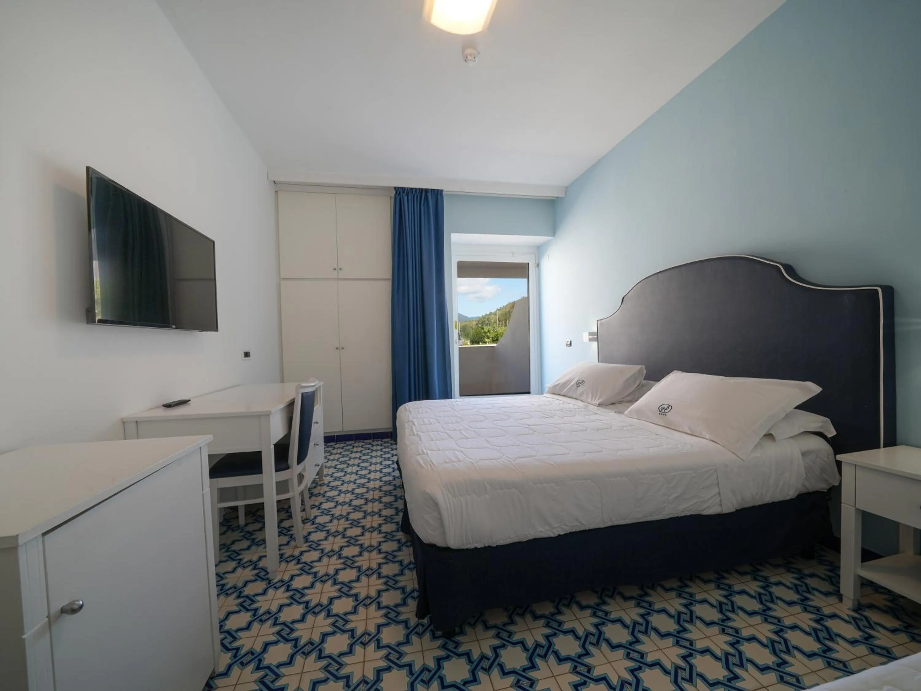 Bedroom, Bed in Hotel Saline