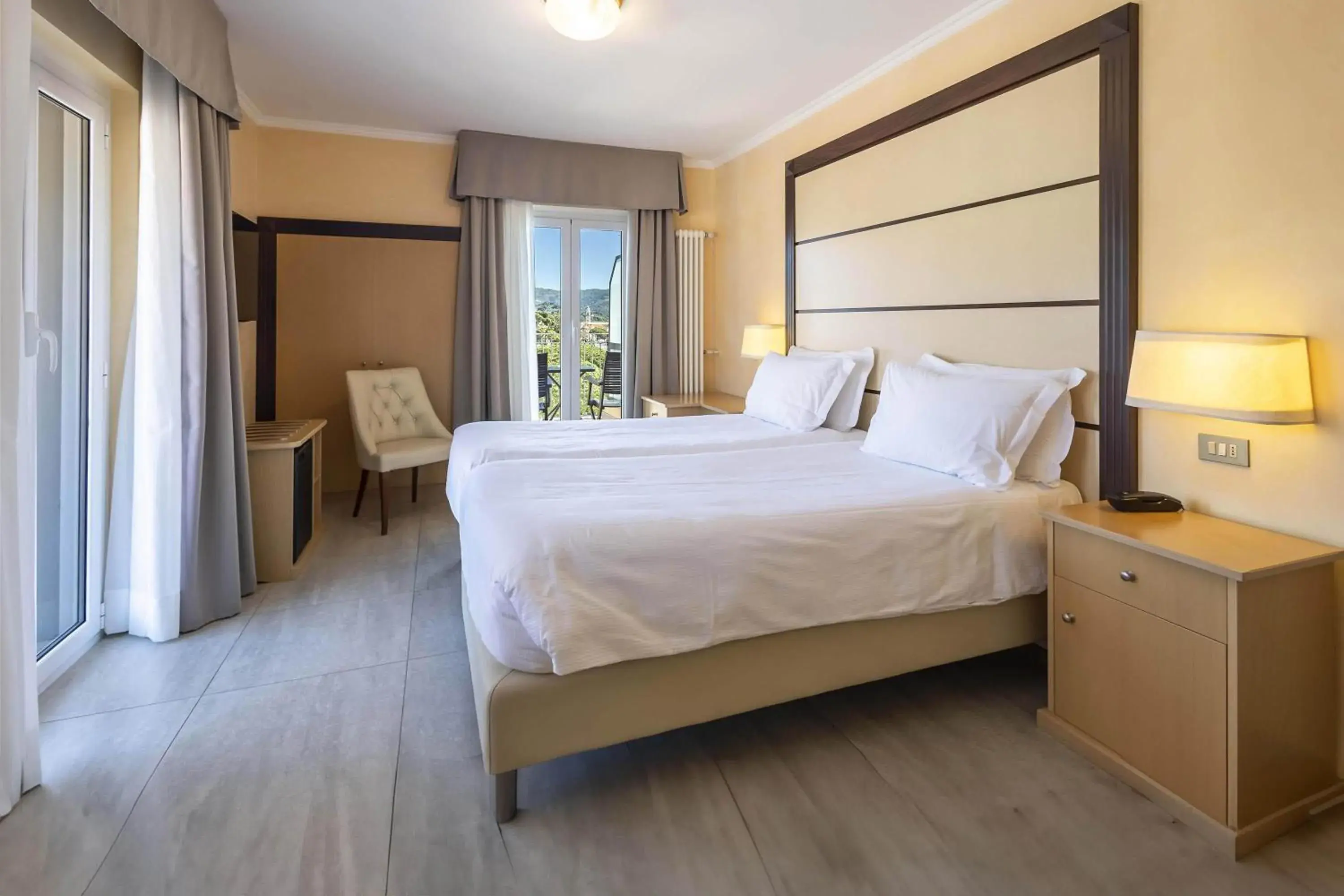 Twin Room with Sea View in B&B HOTEL Diano Marina Palace Twin Room with Sea View in B&B HOTEL Diano Marina Palace