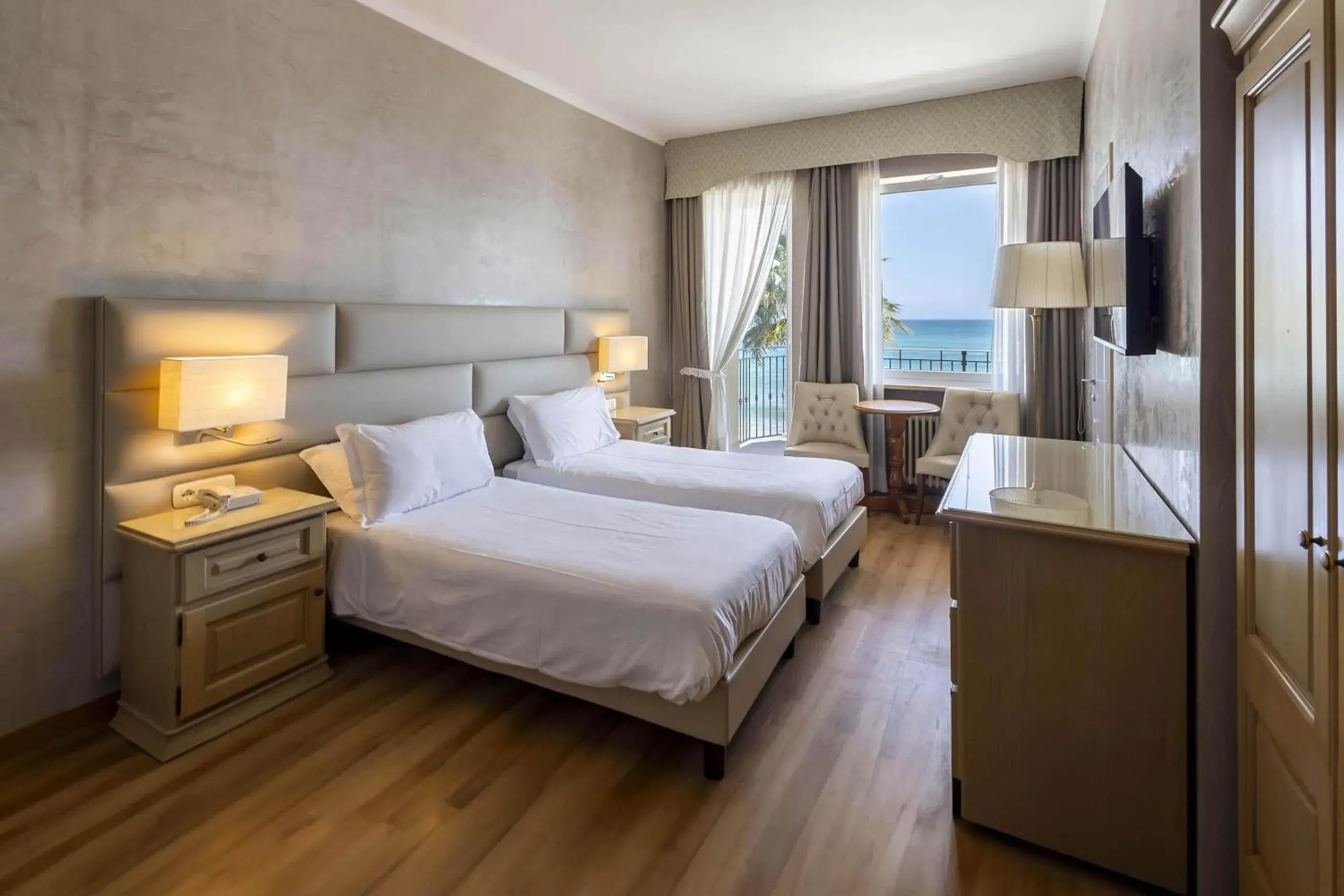 Triple Room with Sea View in B&B HOTEL Diano Marina Palace Triple Room with Sea View in B&B HOTEL Diano Marina Palace