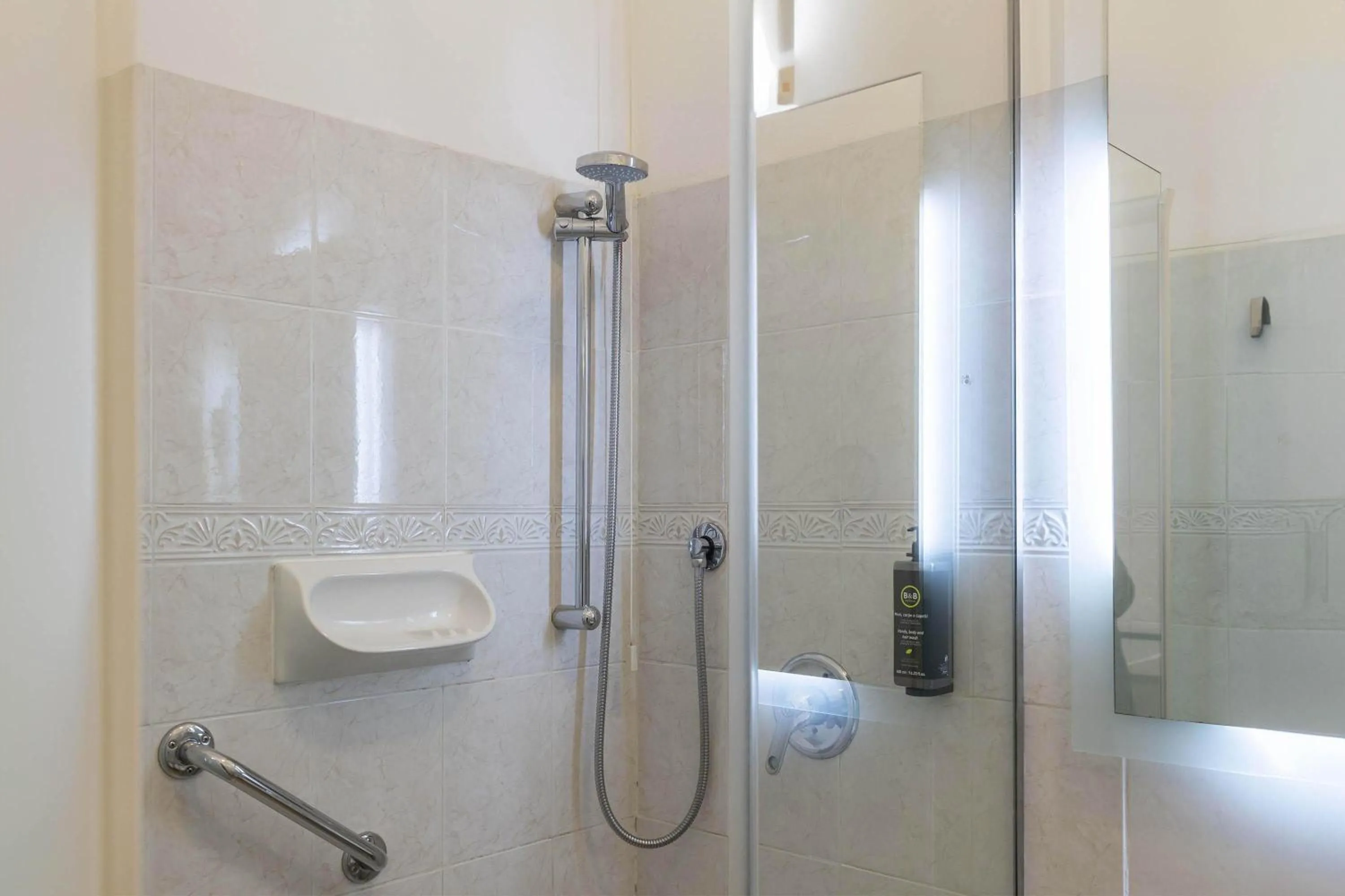 Photo of the whole room in B&B HOTEL Diano Marina Palace