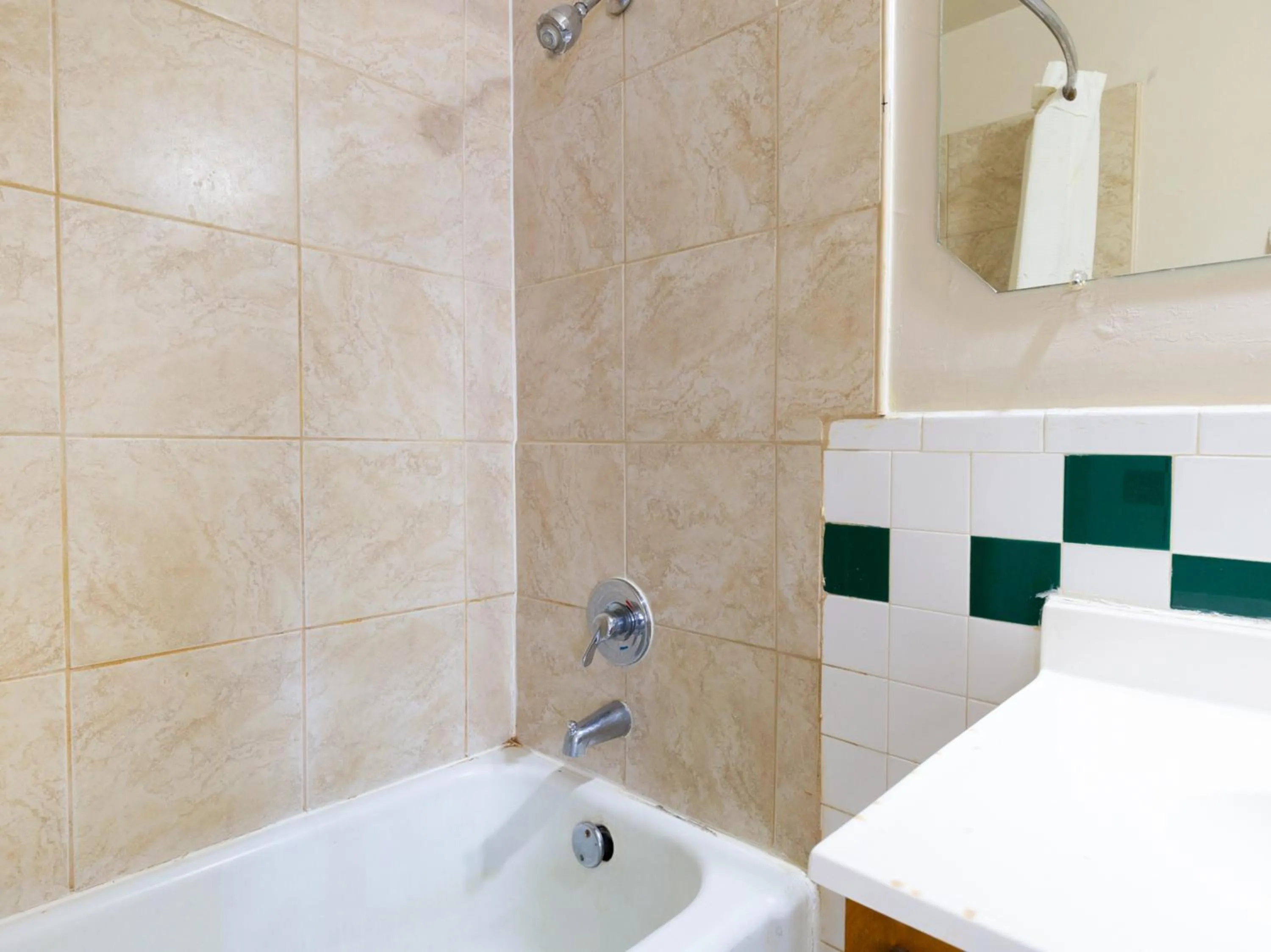 Bathroom in Manor Motel By OYO Near Oak Brook Chicago Westchester