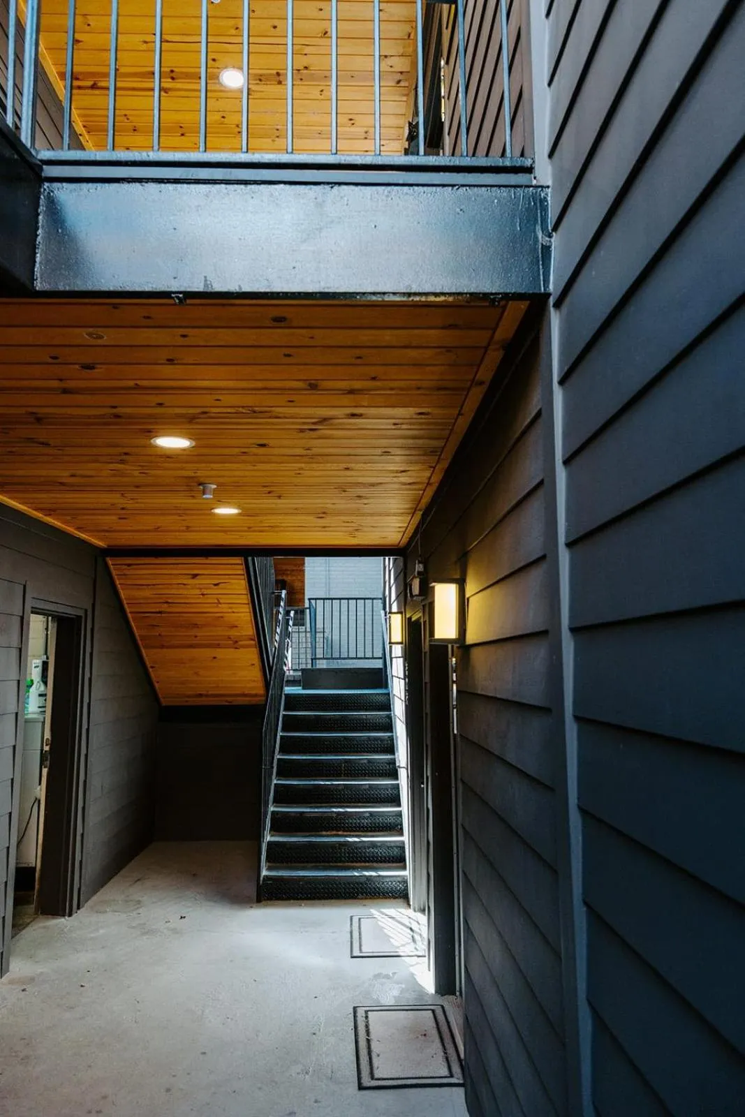 The Vinyl at Music Row - 1 Bedroom Apartment