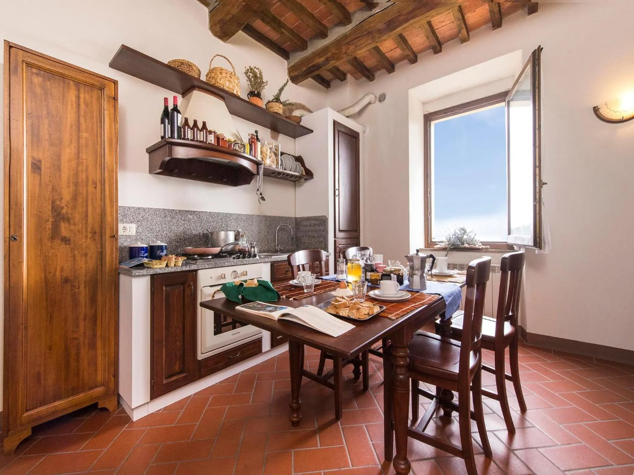 Kitchen or kitchenette in Country House il Ciliegio