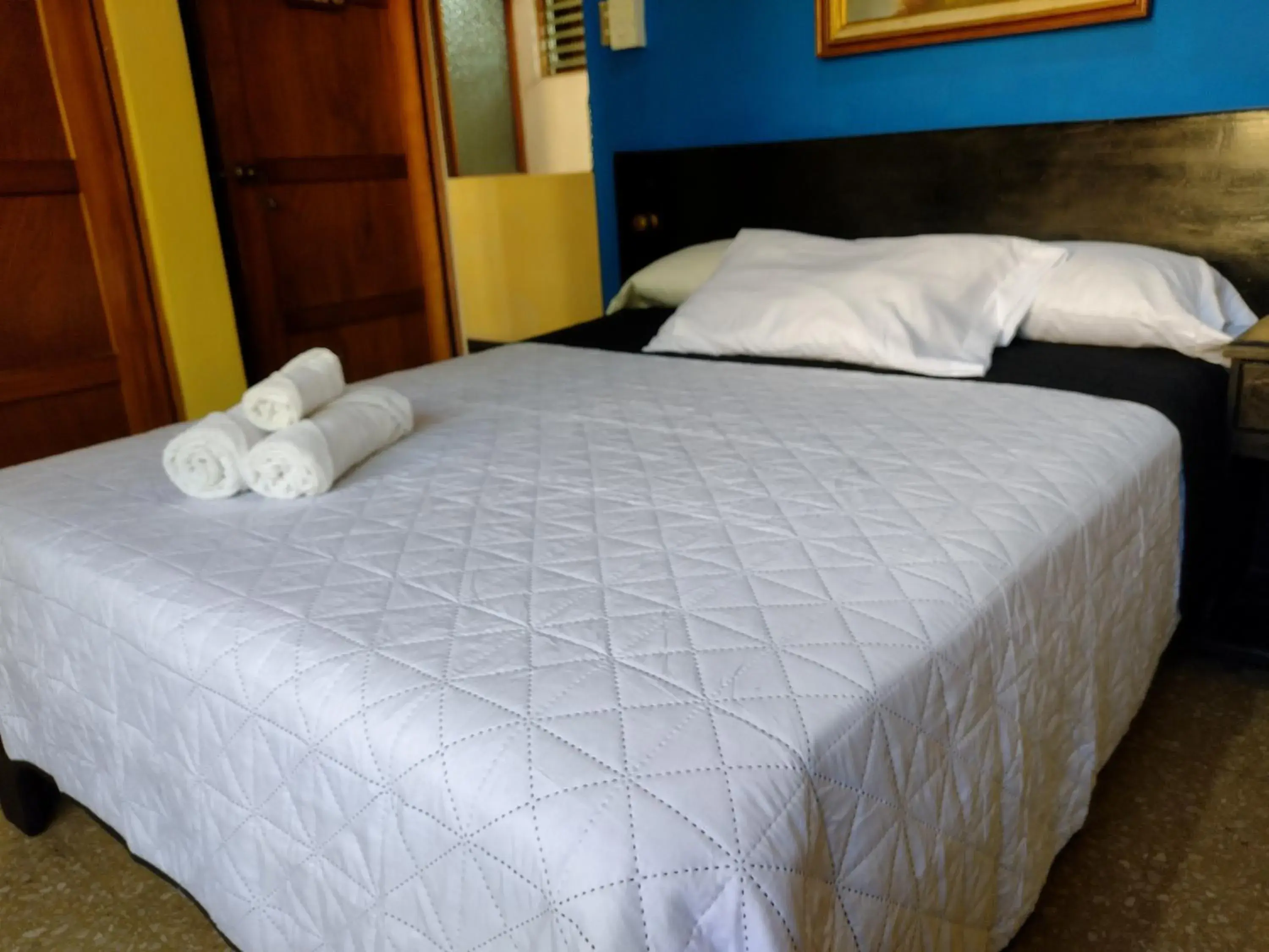 Standard Quadruple Room - single occupancy in Hotel Alajuela Costa Rica Airport Standard Quadruple Room - single occupancy in Hotel Alajuela Costa Rica Airport