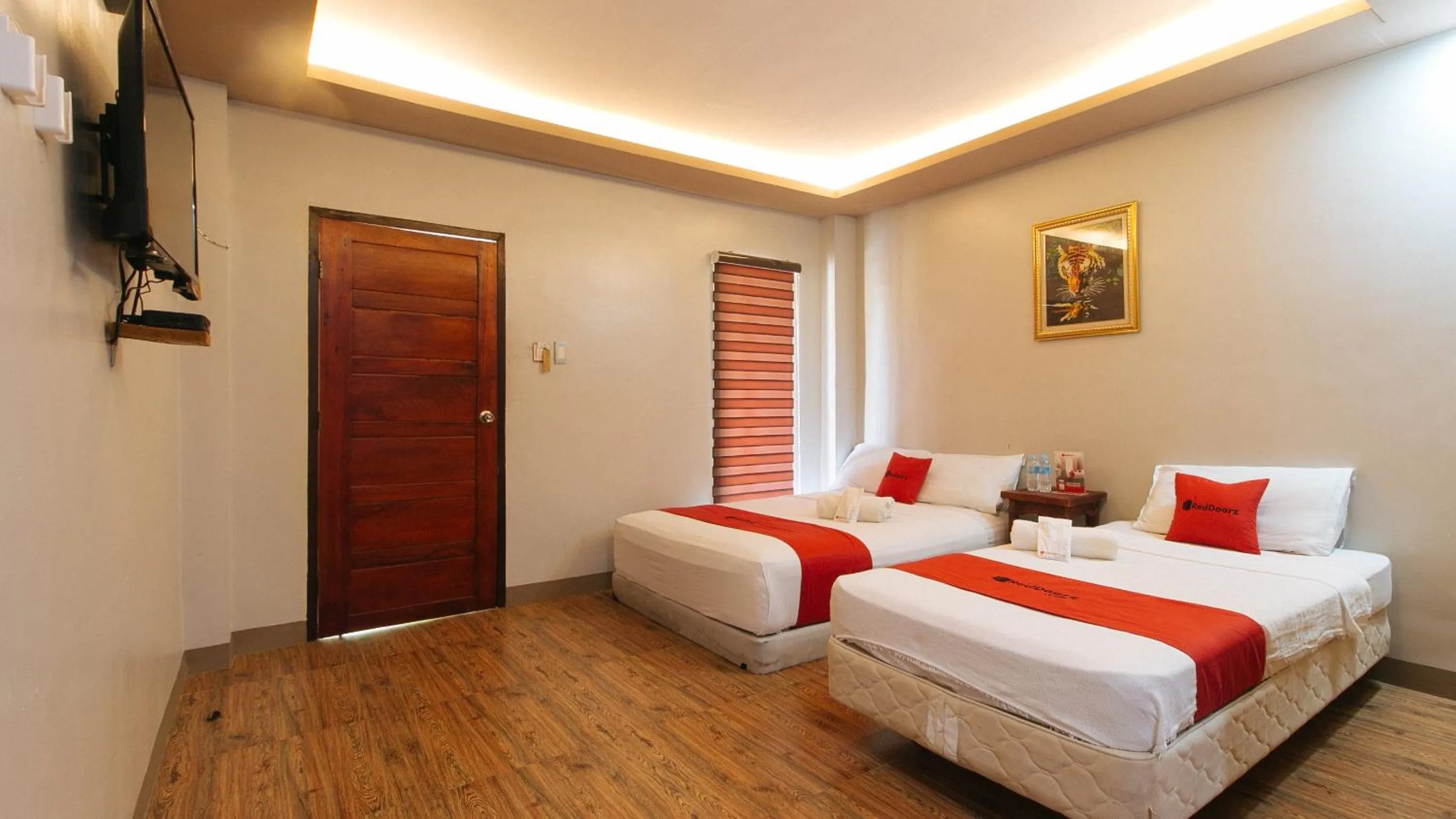 Bed in RedDoorz @ Afamosa Villas Resort Ilocos Sur