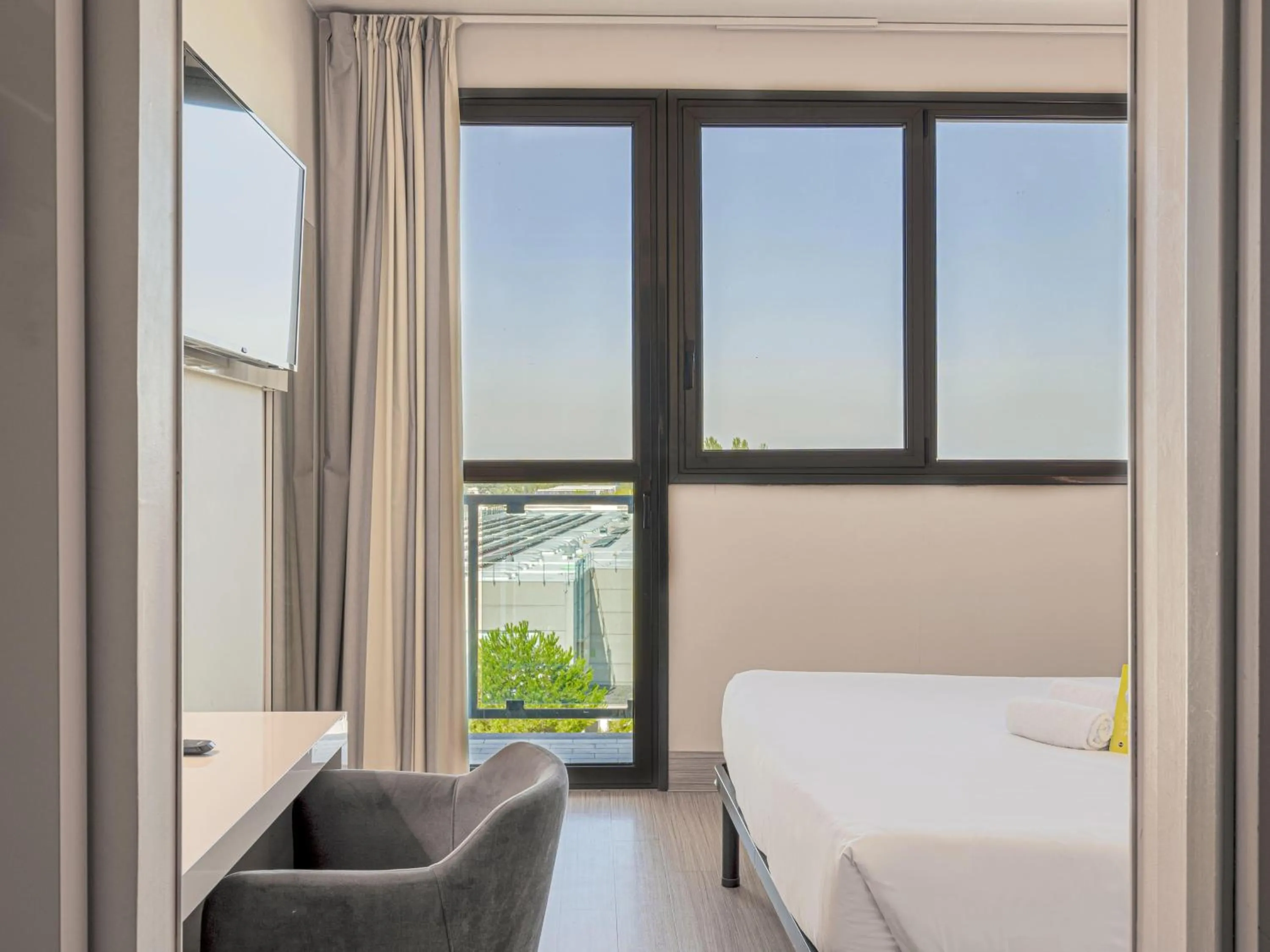 Photo of the whole room, Bed in B&B HOTEL Bologna