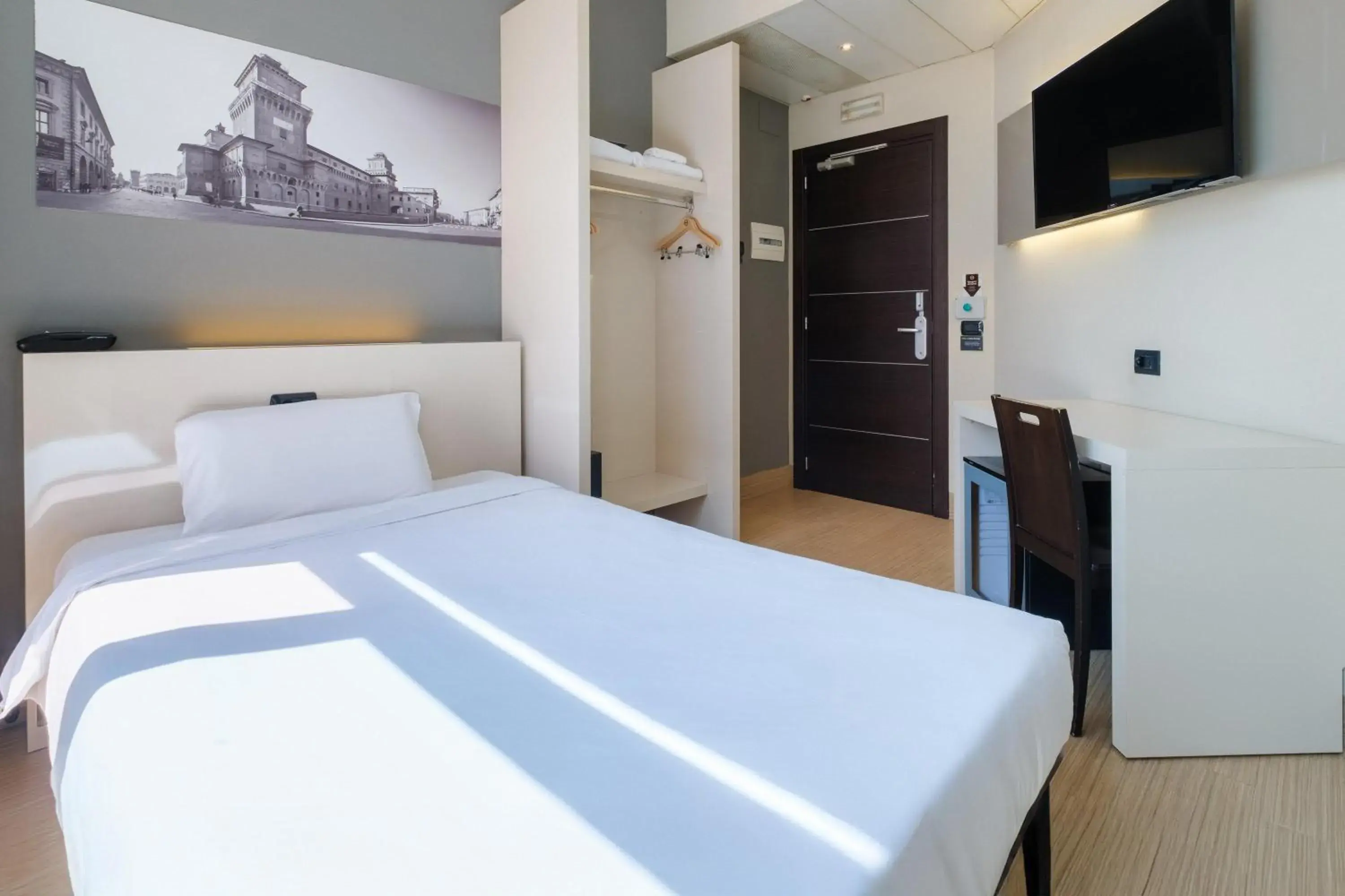 Single Room - single occupancy in B&B Hotel Ferrara Single Room - single occupancy in B&B Hotel Ferrara