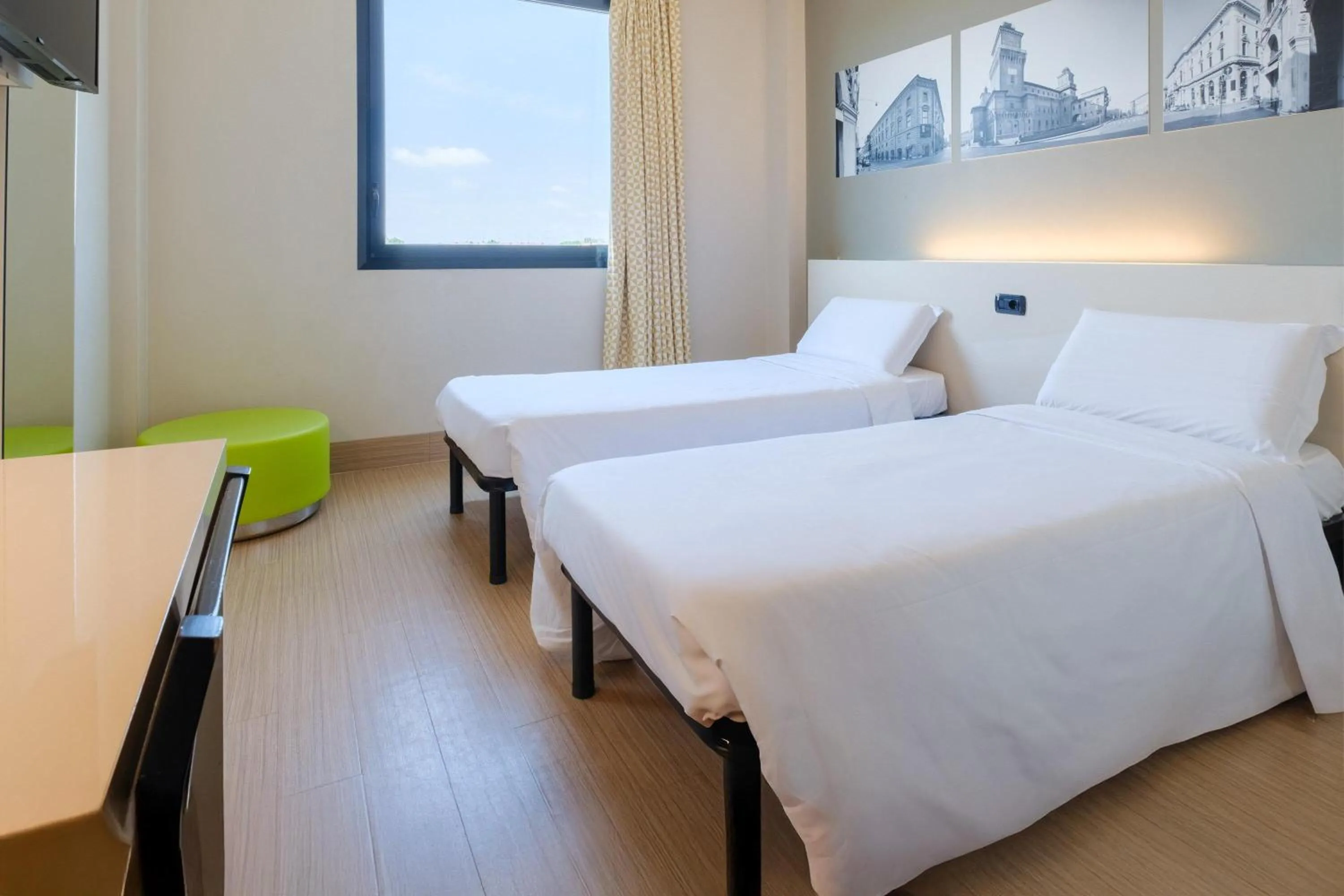 Photo of the whole room, Bed in B&B Hotel Ferrara