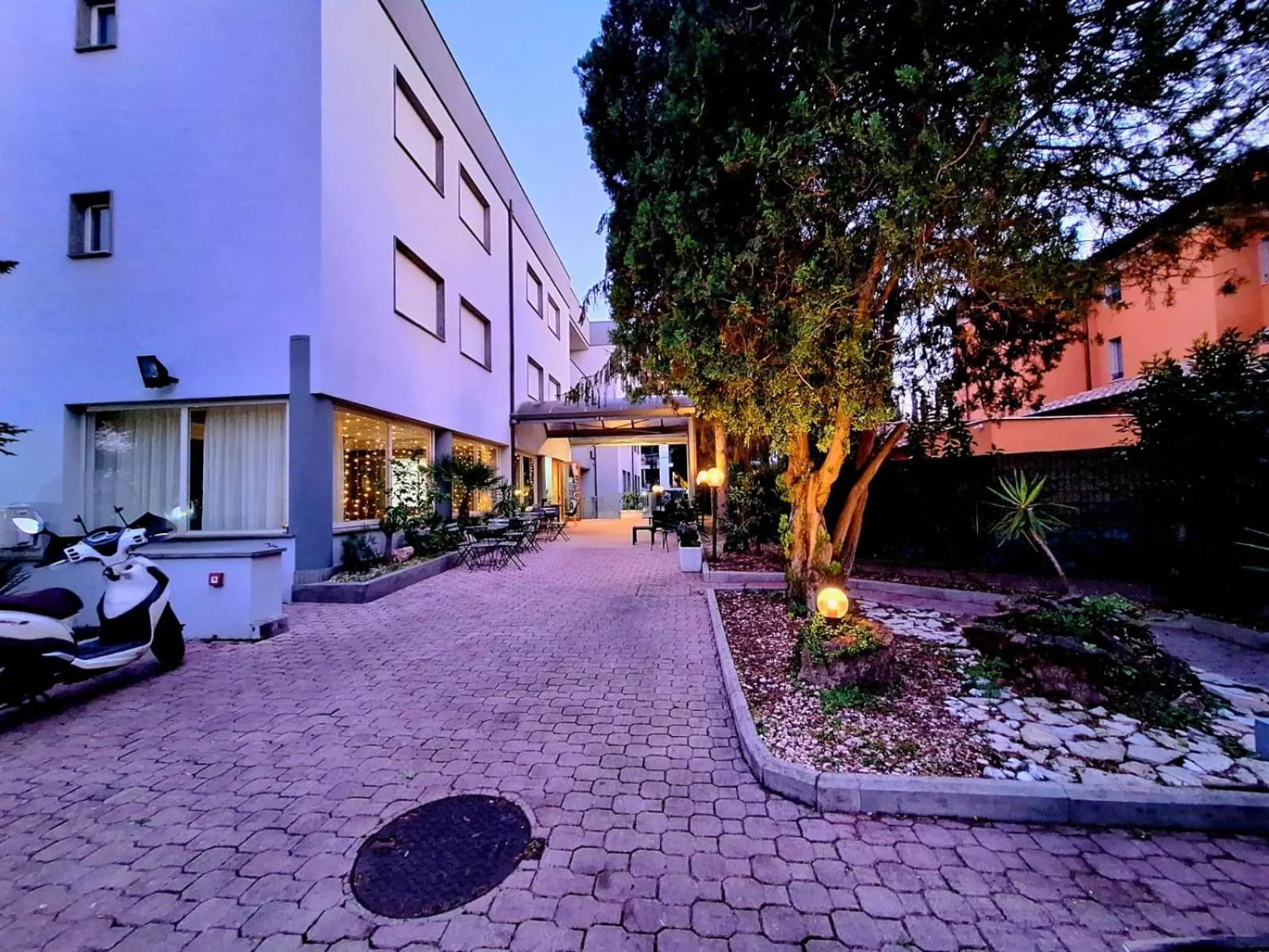 Property building in Scheppers Hotel