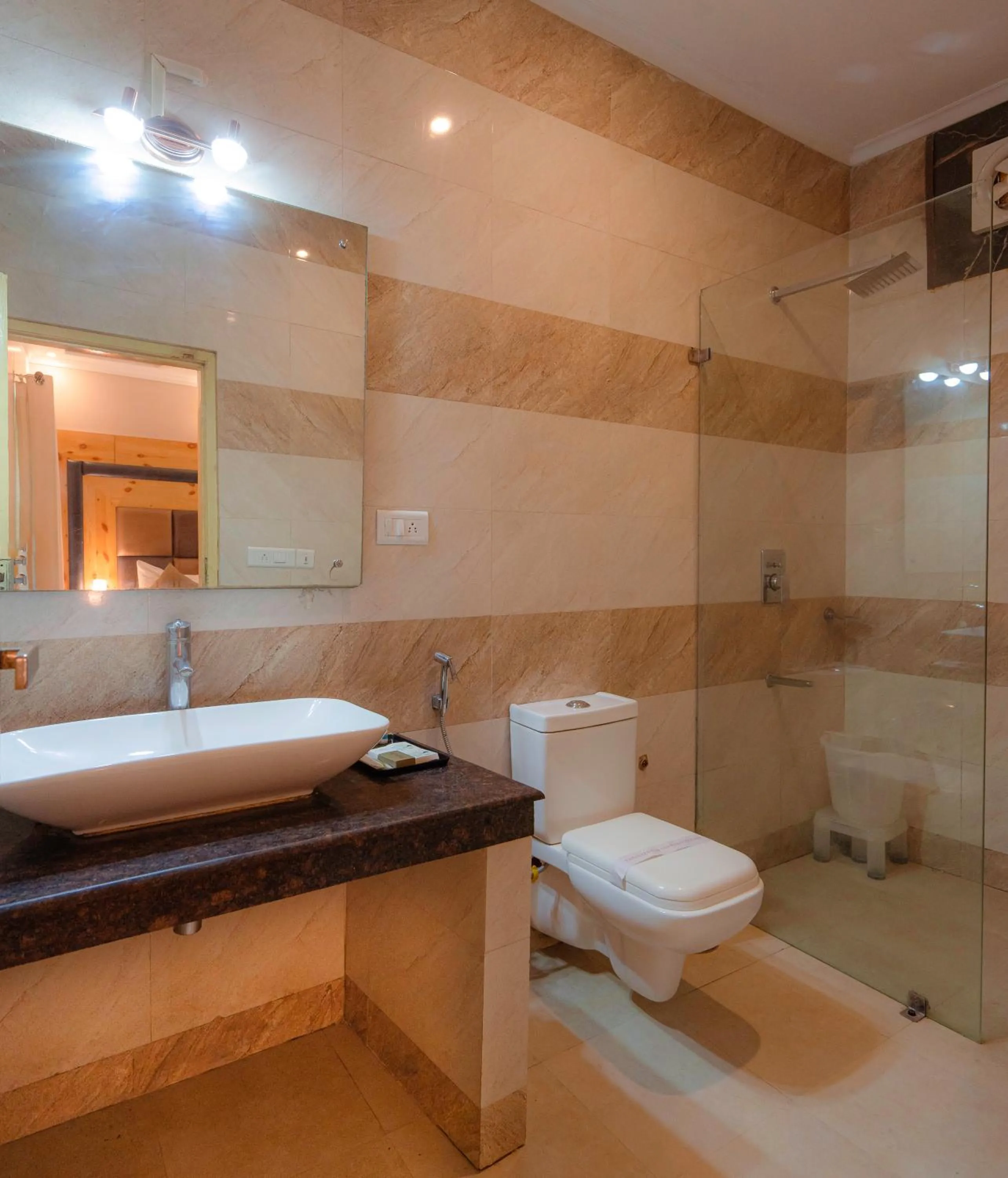 Bathroom in The Tattwaa Corbett Spa and Resort