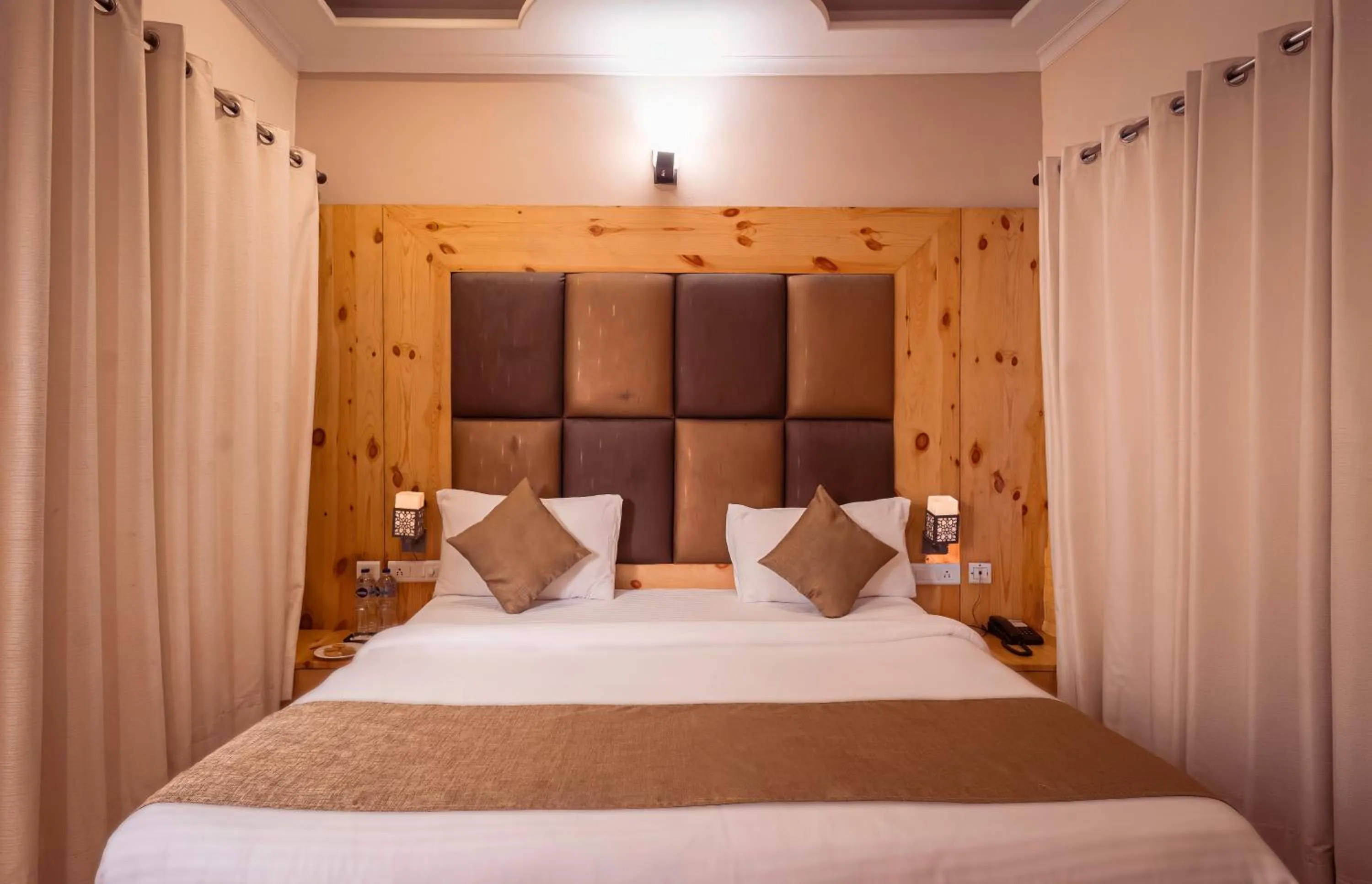 Bed in The Tattwaa Corbett Spa and Resort