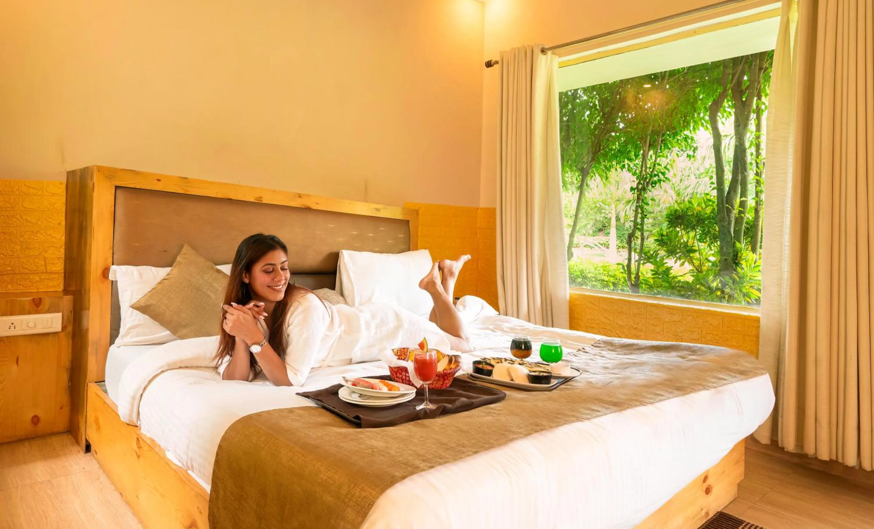 Bedroom, Bed in The Tattwaa Corbett Spa and Resort