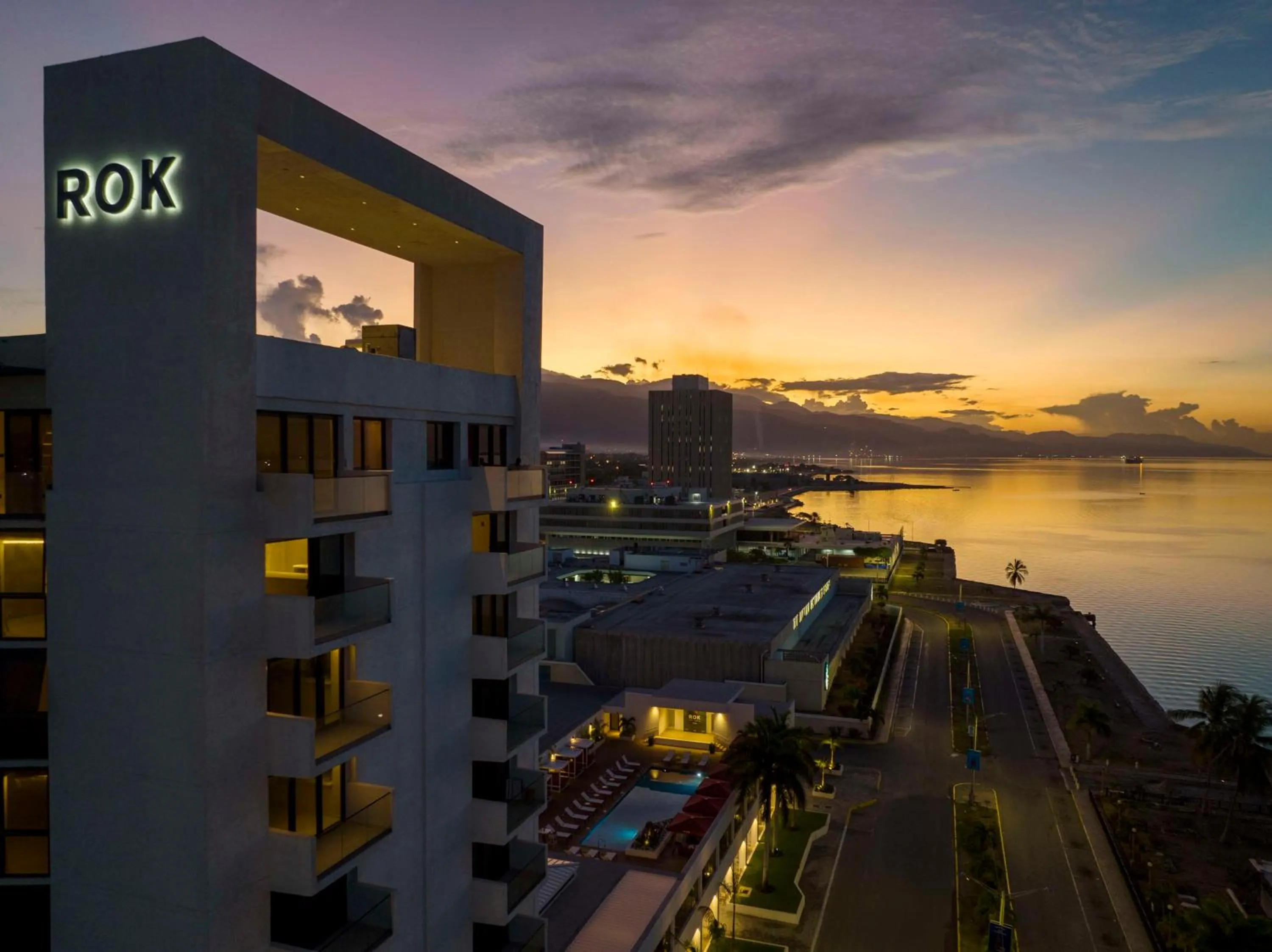 Property building in ROK Hotel Kingston, Tapestry Collection By Hilton