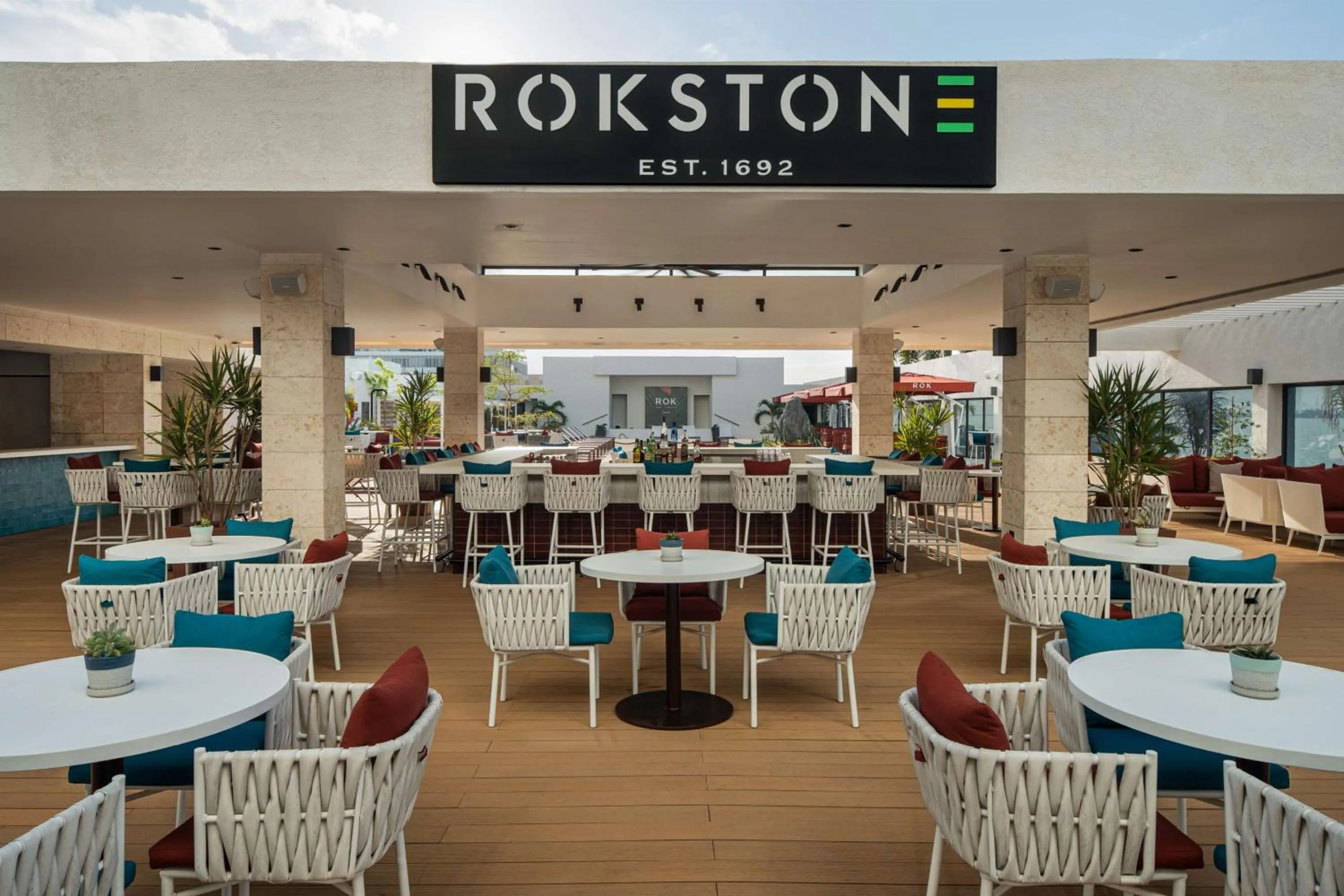 Restaurant/places to eat in ROK Hotel Kingston, Tapestry Collection By Hilton