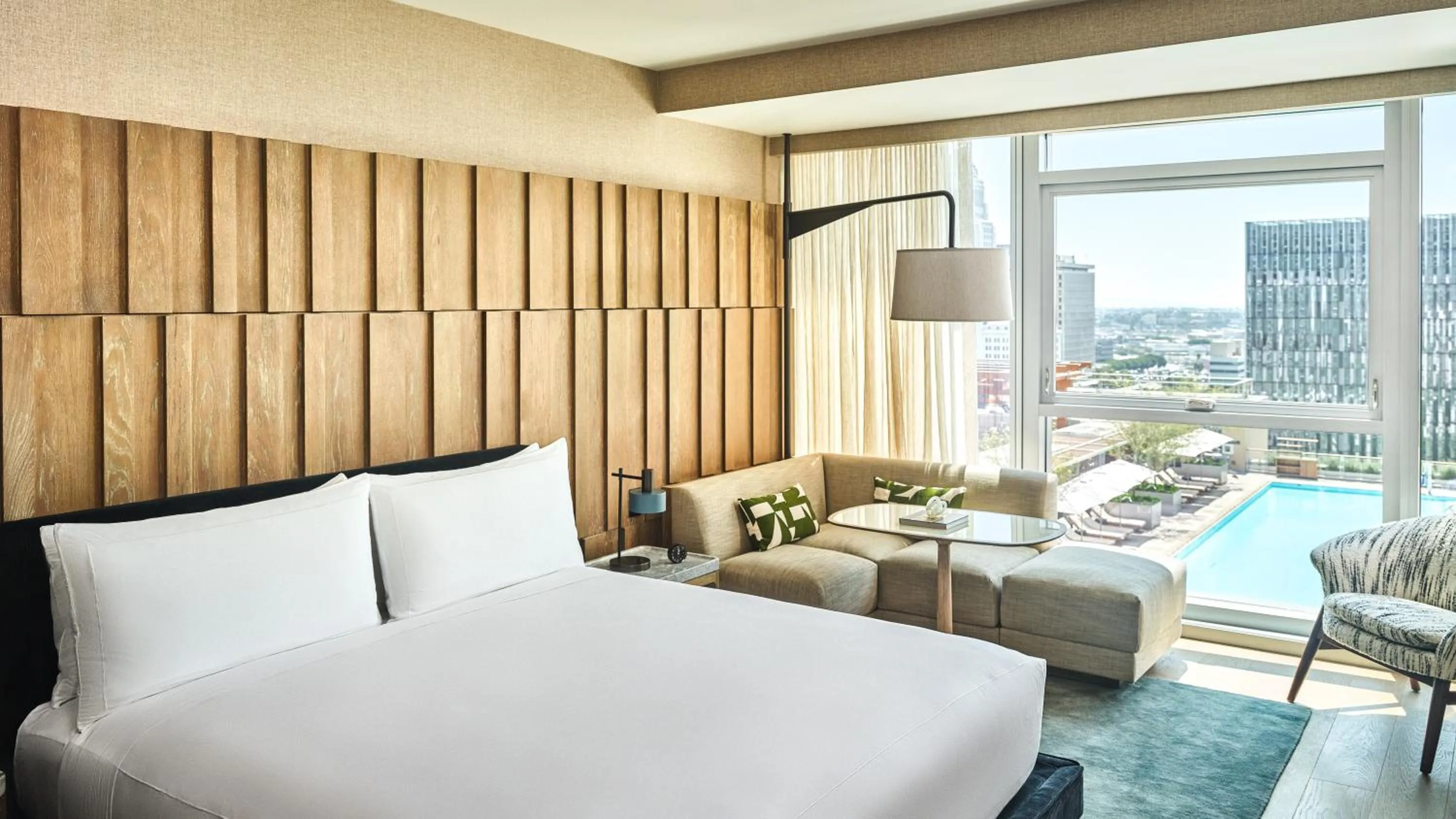 Photo of the whole room, Bed in Conrad Los Angeles