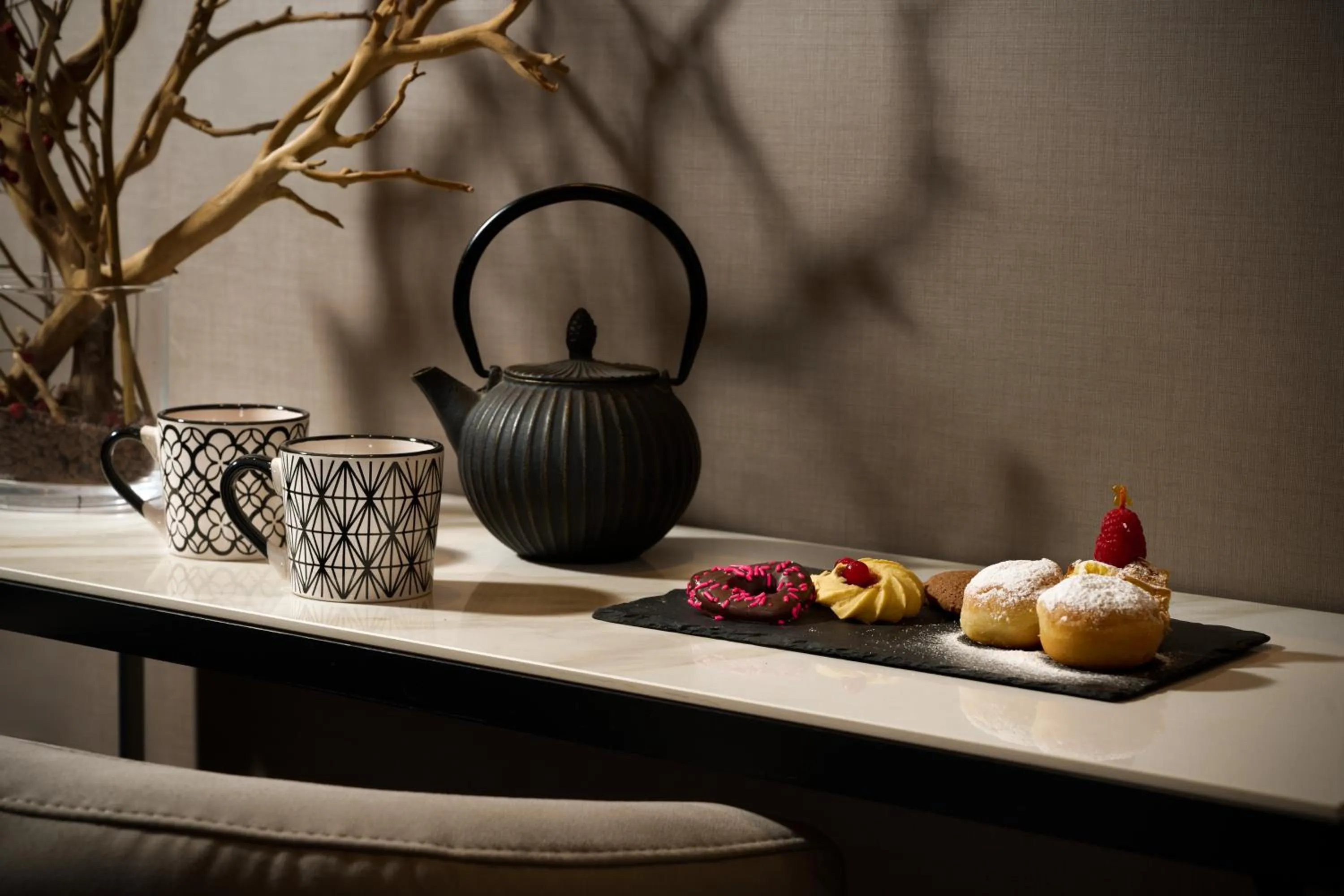 Decorative detail in Hotel Metropolitan