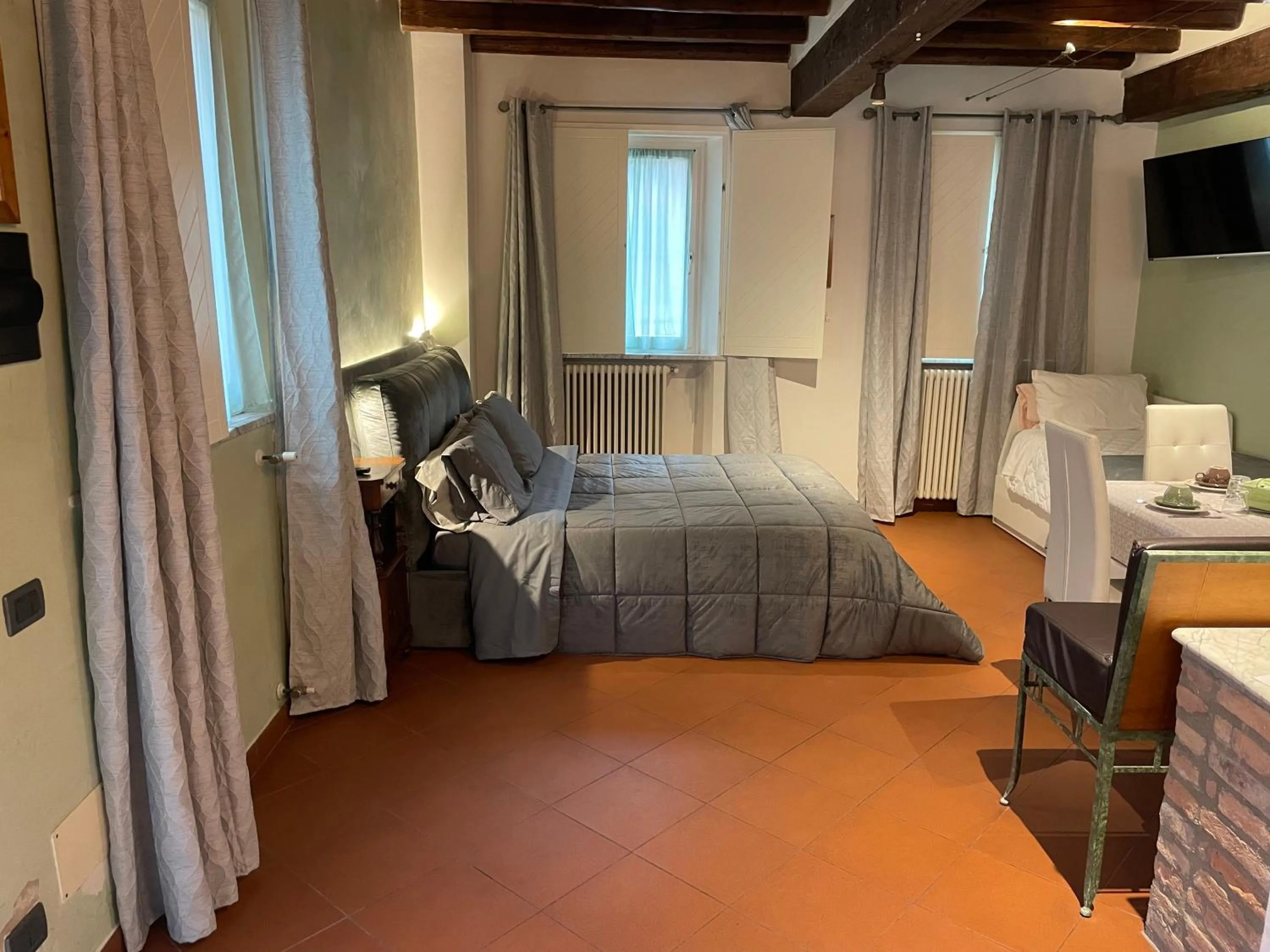 Bed in Antica Corte Hotel Residence di Charme Ferrara