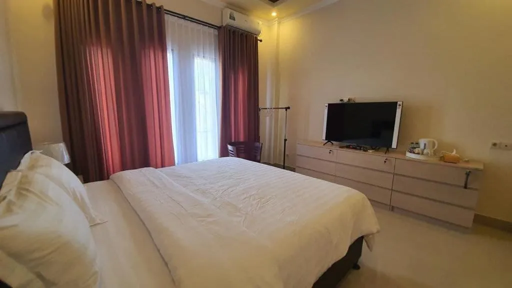 Bed in Grand Puri Hotel