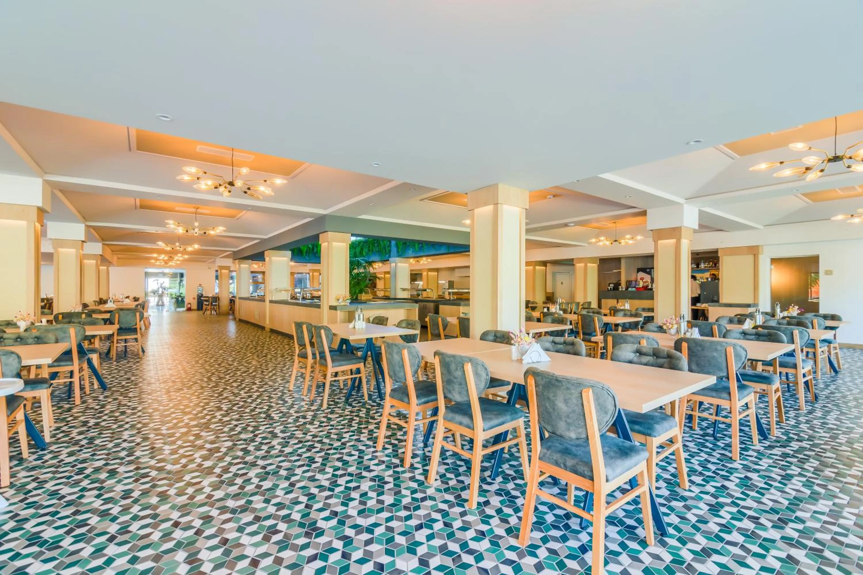 Restaurant/places to eat in Bacolux Koralio, Eforie Nord