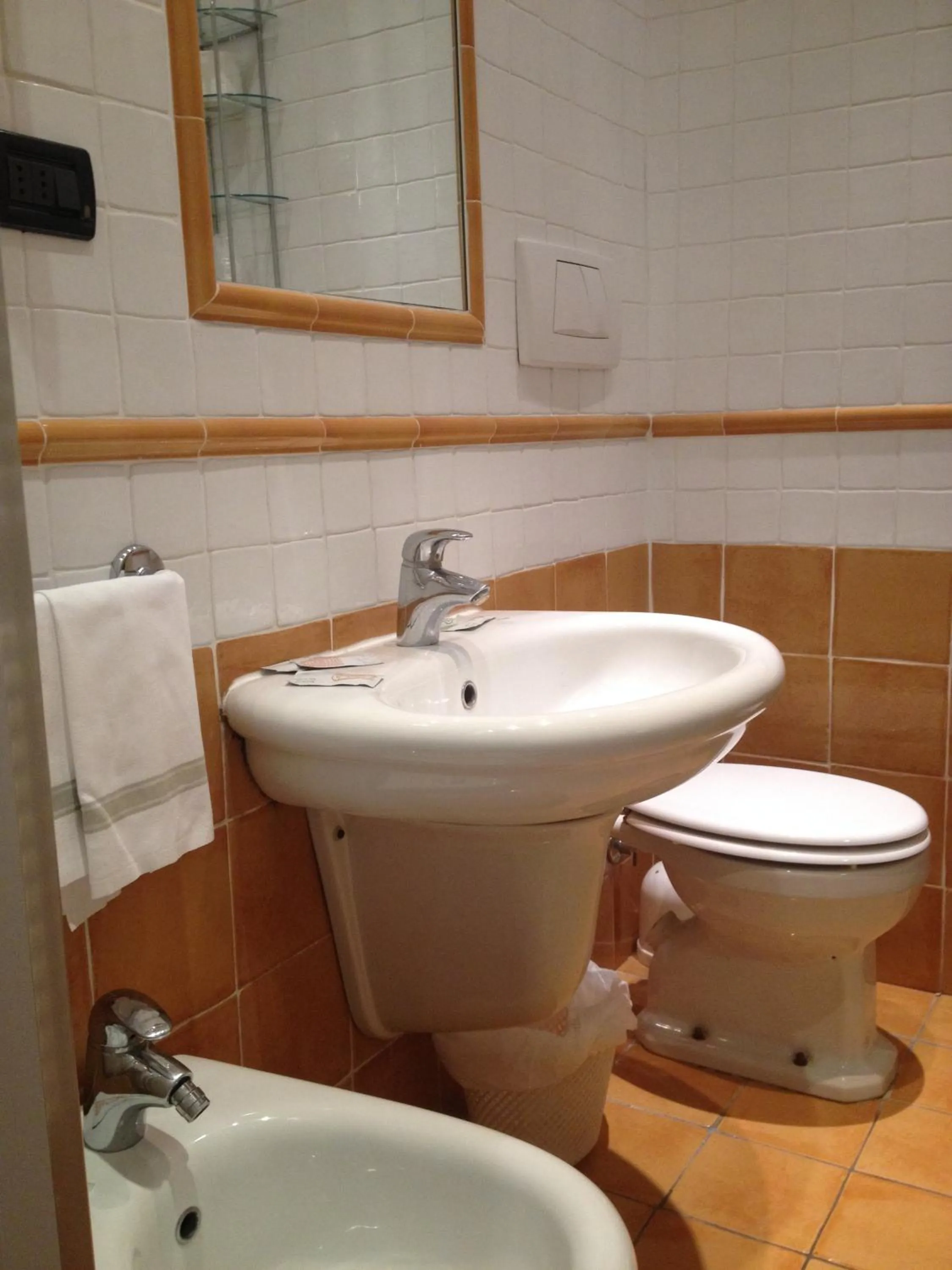 Bathroom in Hotel Corallo