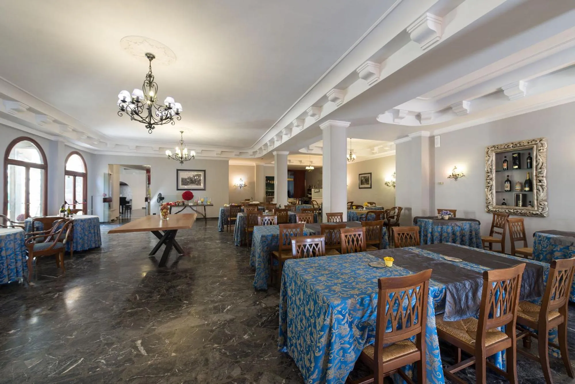 Restaurant/places to eat in Hotel Corallo