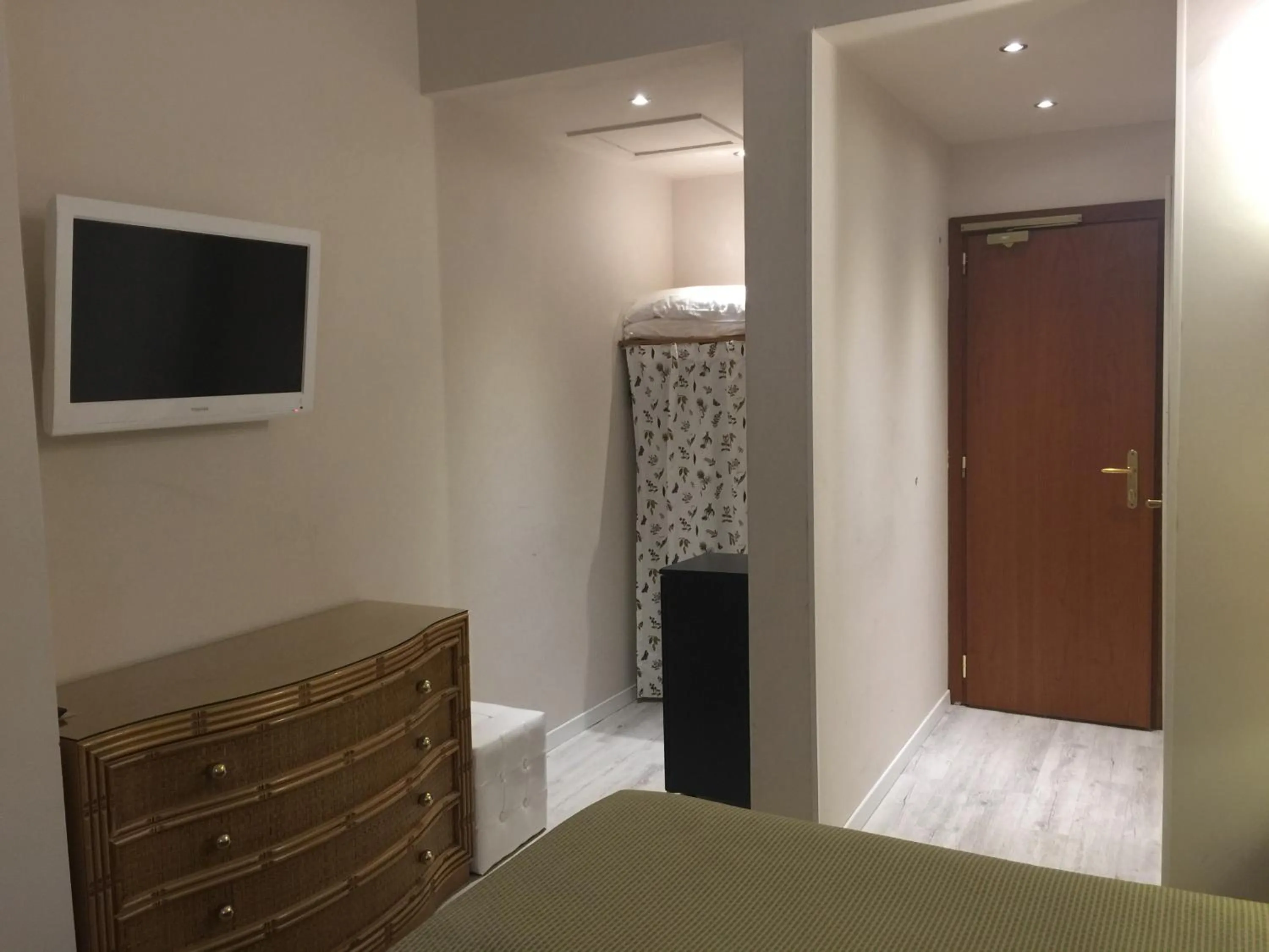 Bed in Hotel Corallo