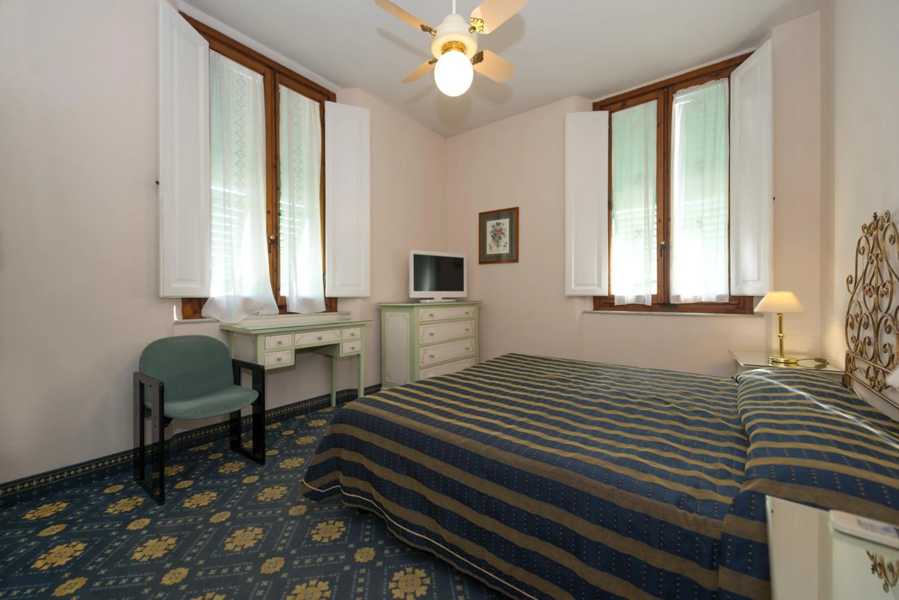 Bed in Hotel Corallo