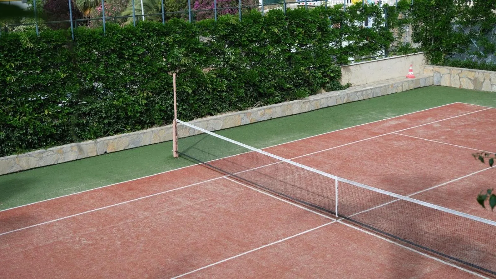 Tennis court in Club Paradiso Hotel