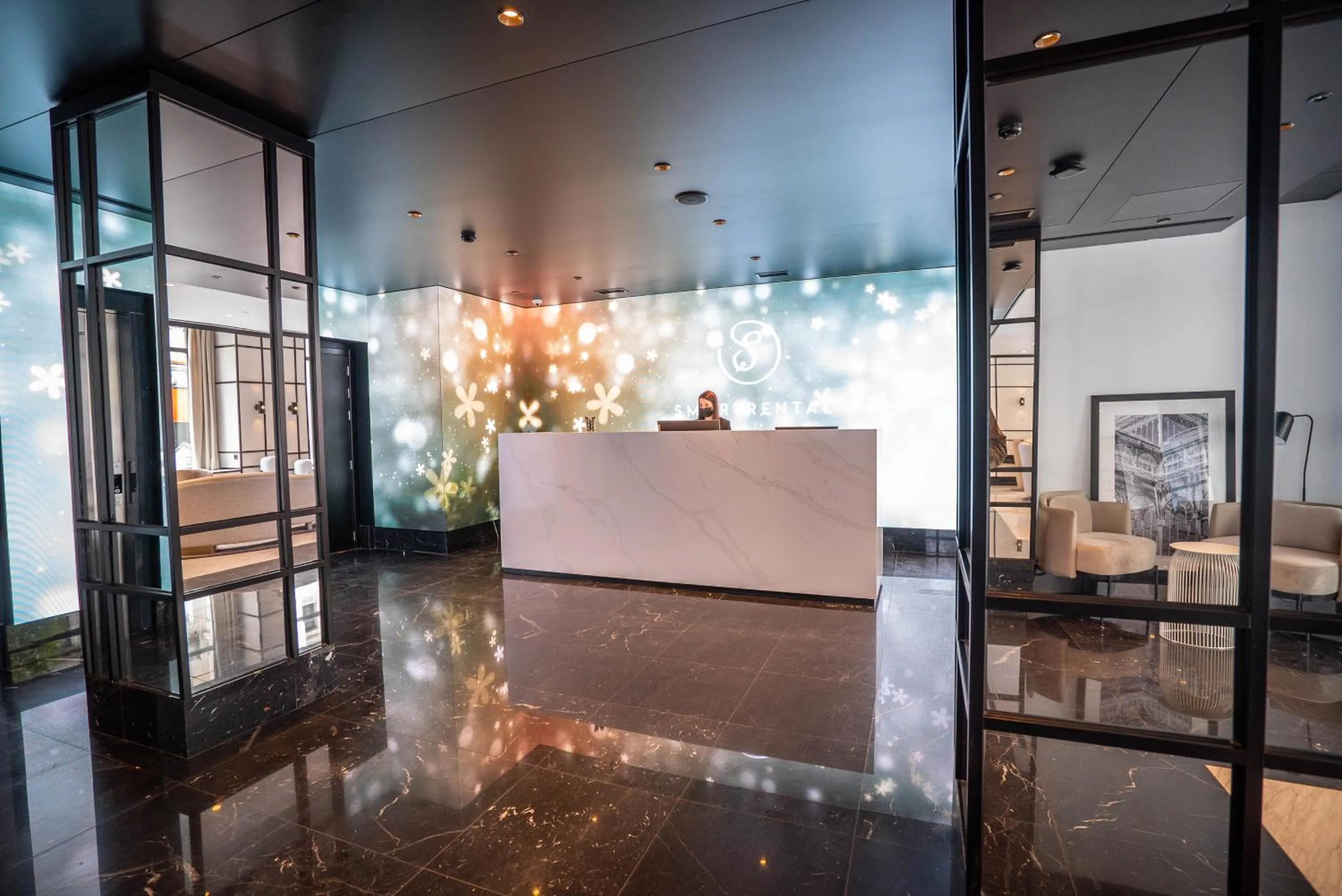 Lobby or reception in SmartRental Collection Gran Vía Capital