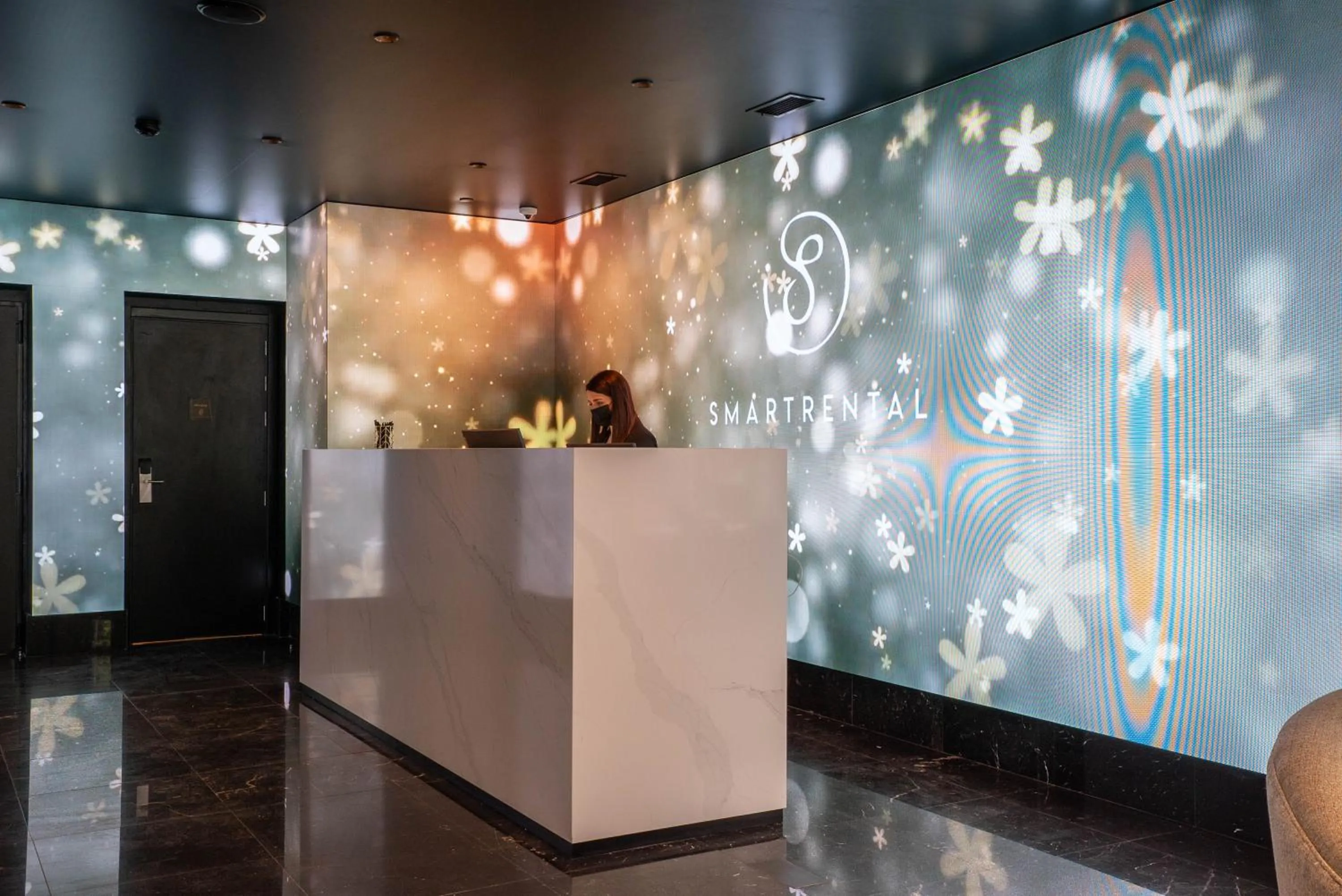 Lobby or reception in SmartRental Collection Gran Vía Capital