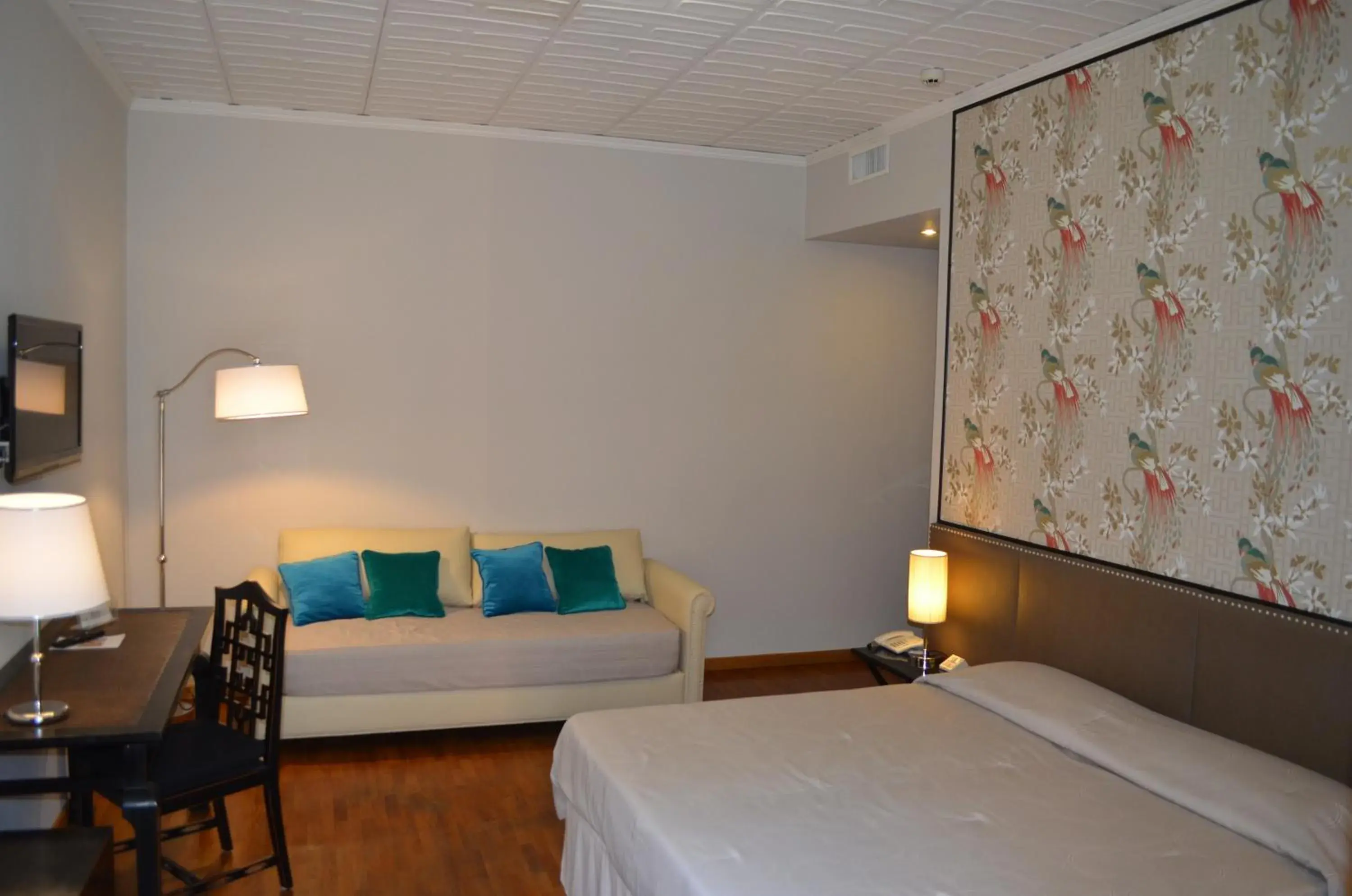 Superior Quadruple Room in Hotel Giglio Superior Quadruple Room in Hotel Giglio