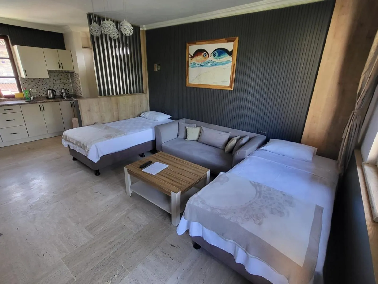 Living room, Bed in Vira Suites Hotel
