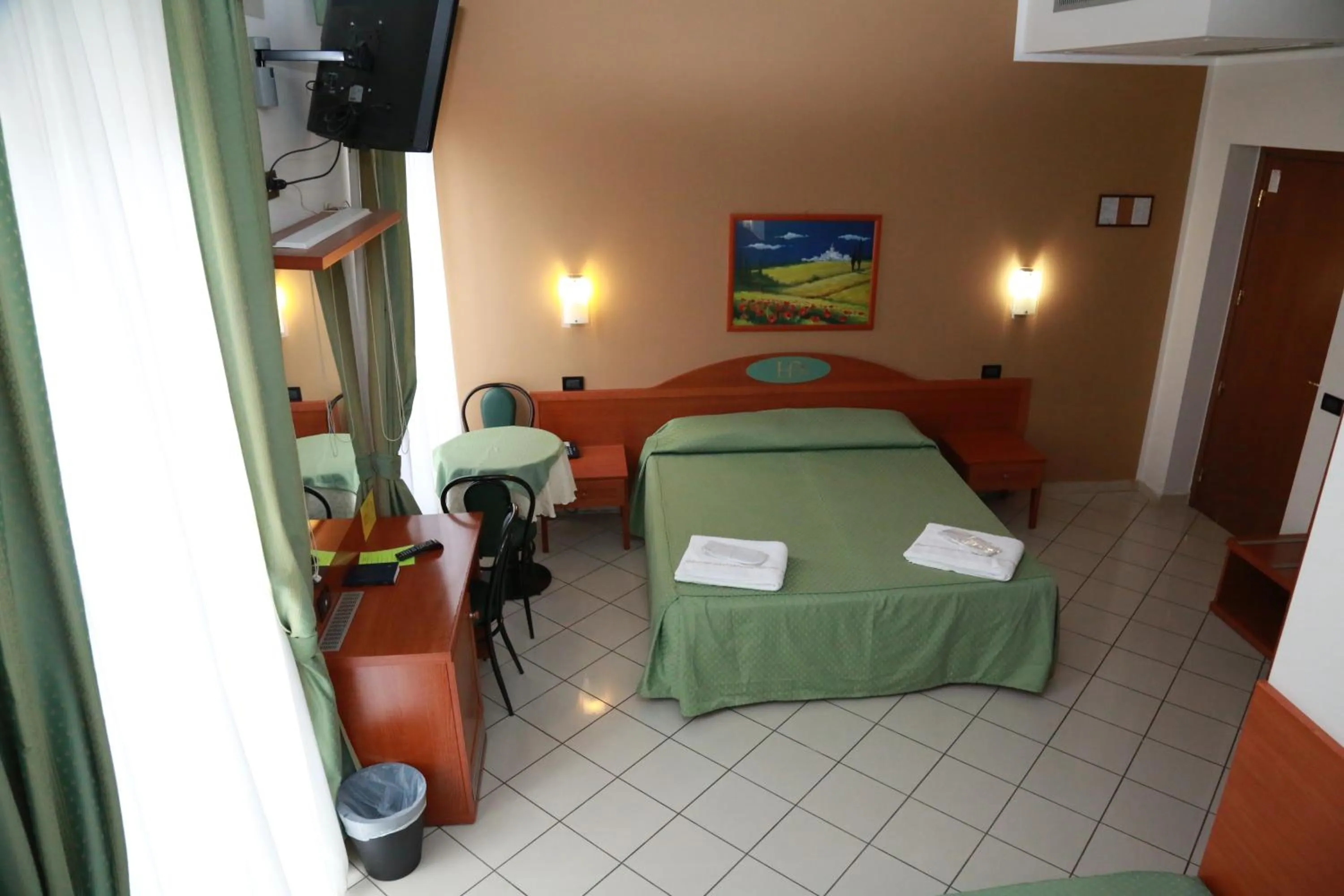 TV and multimedia in Hotel Dorè