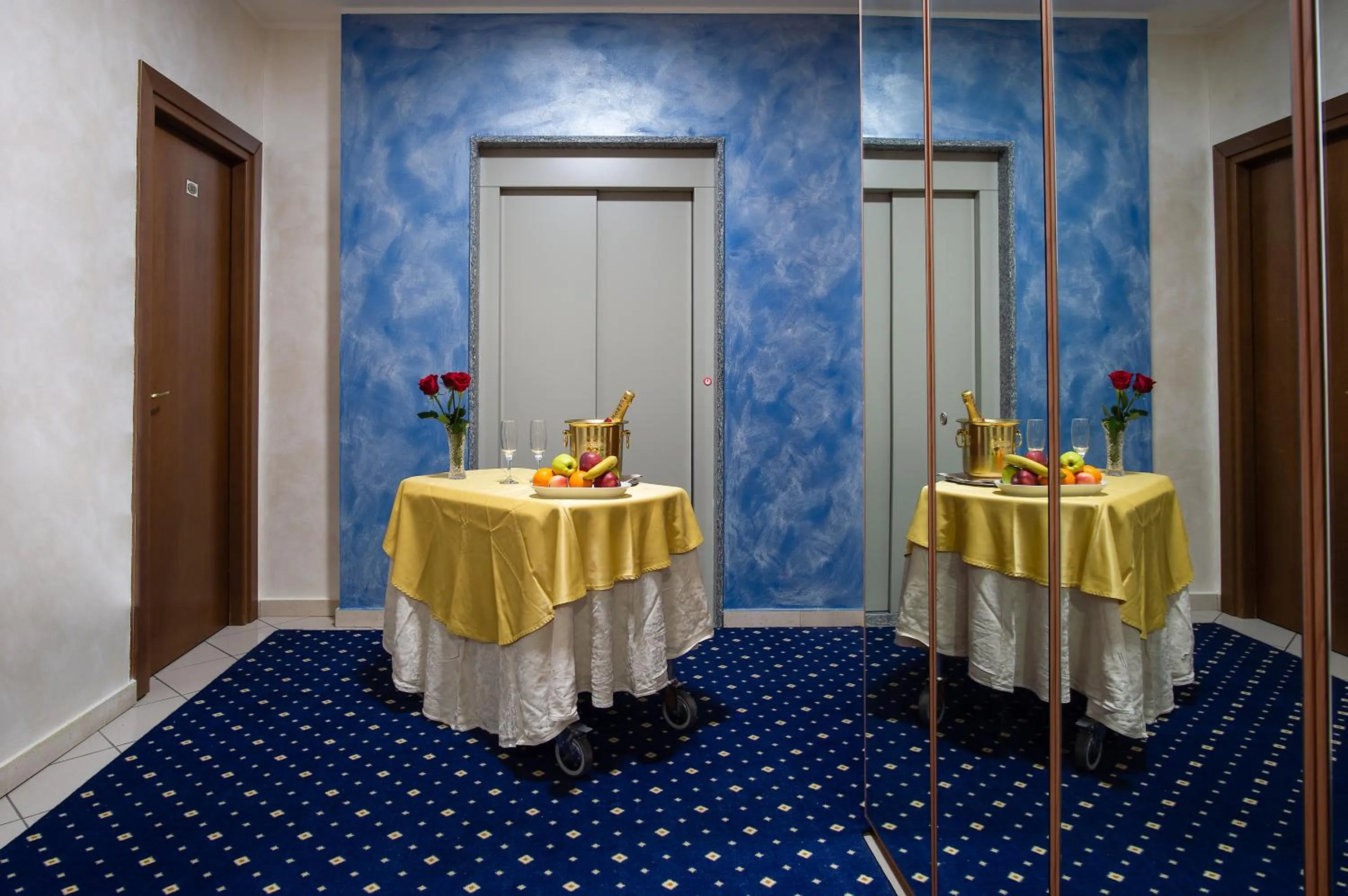 Drinks in Hotel Dorè